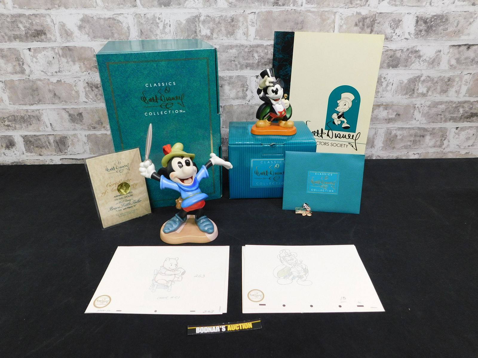 WDCC Mickey Mouse Figurine Lot of 2 (1 of 7)