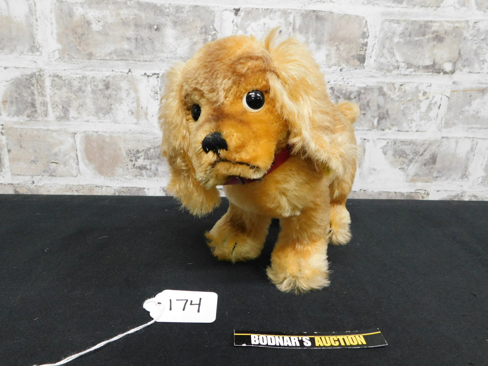 Steiff Cocker Spaniel: Steiff Cocker Spaniel #4273/19. Tag attached on Ear. Measures 6.5" tall and 9.5" long. This sale is an in-house shipping sale on most items with a $10.00 per lot packing/handling fee. Please read the 