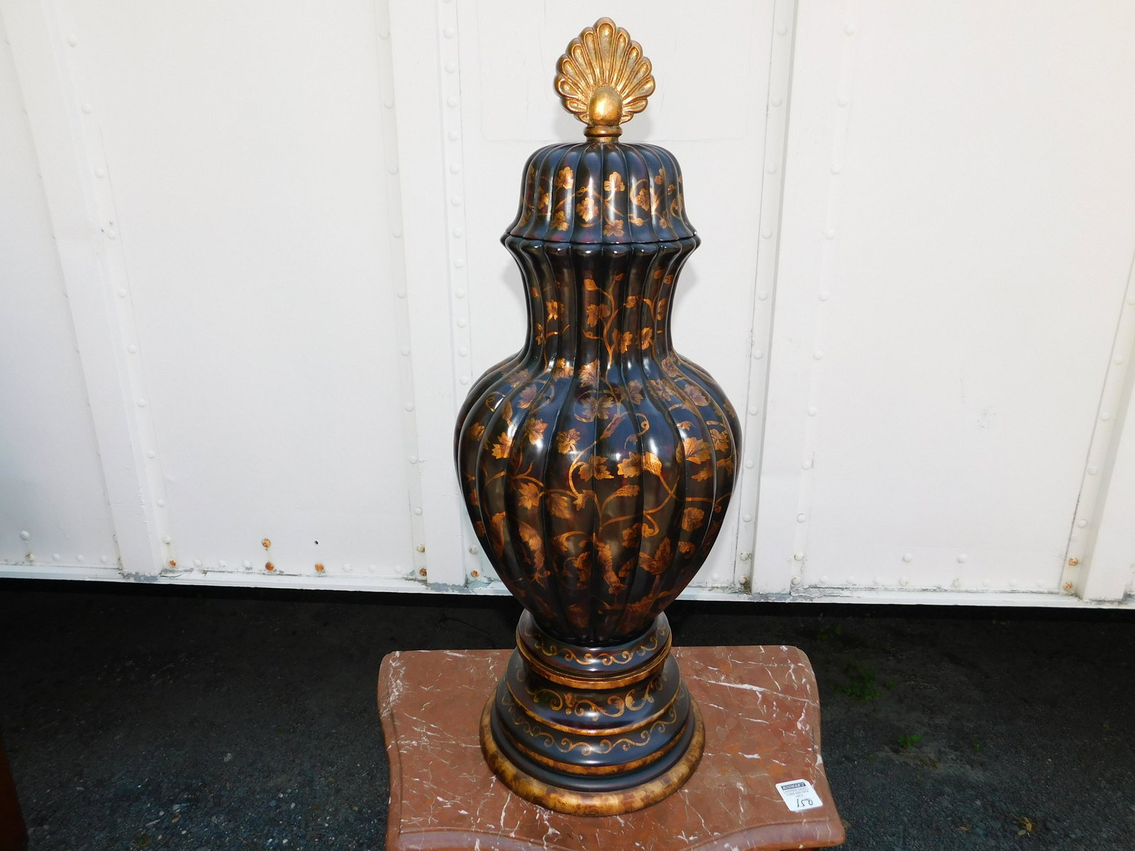 Decorative Resin Covered Urn (1 of 7)