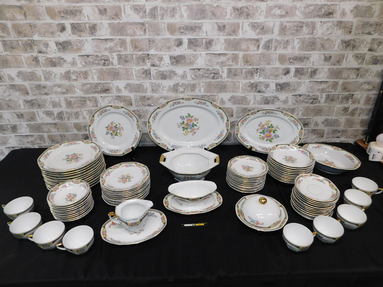 Partial Victoria China Czechslovakian Dinnerware Set (1 of 8)