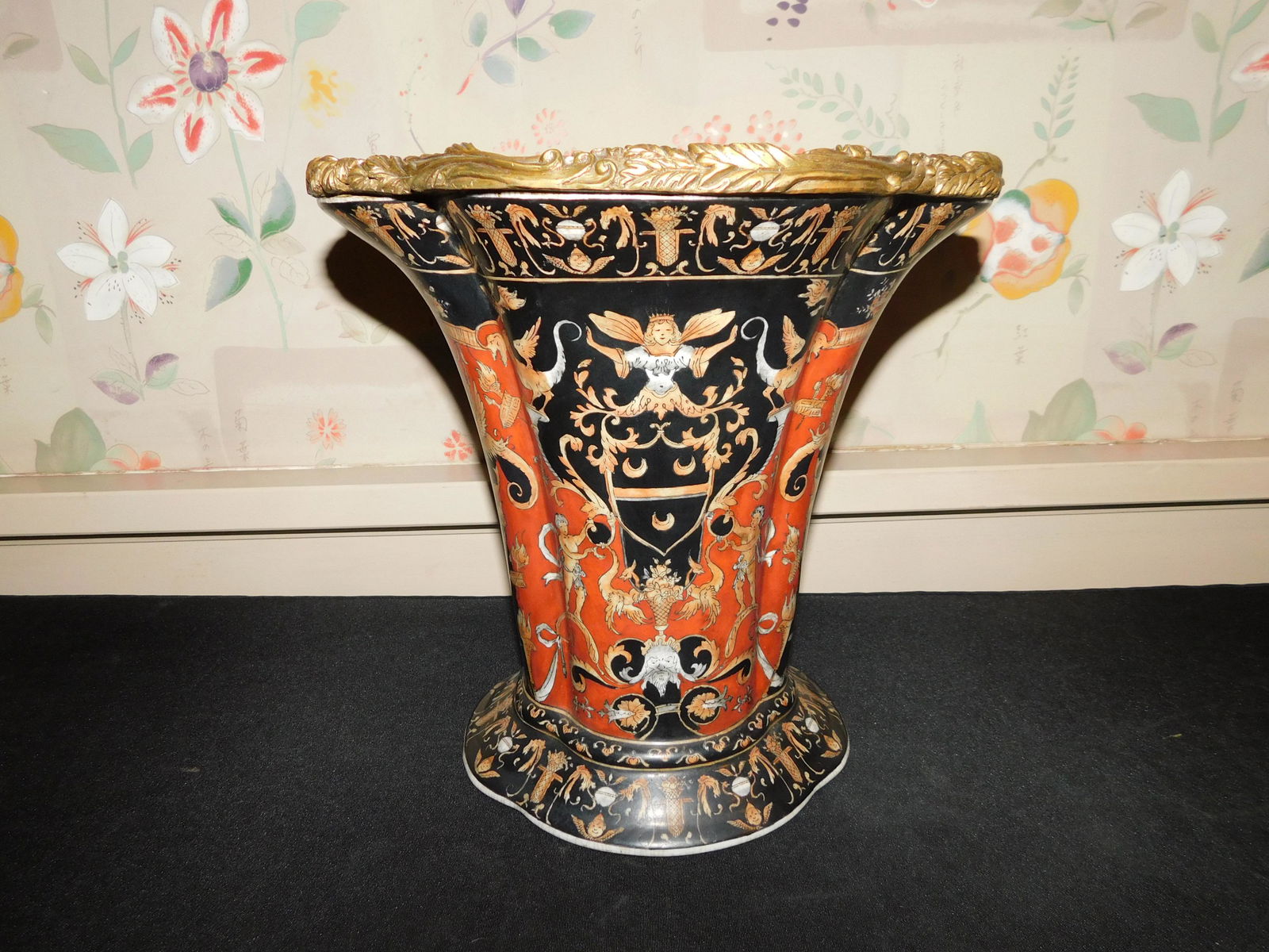 Asian Porcelain Vase (1 of 4)