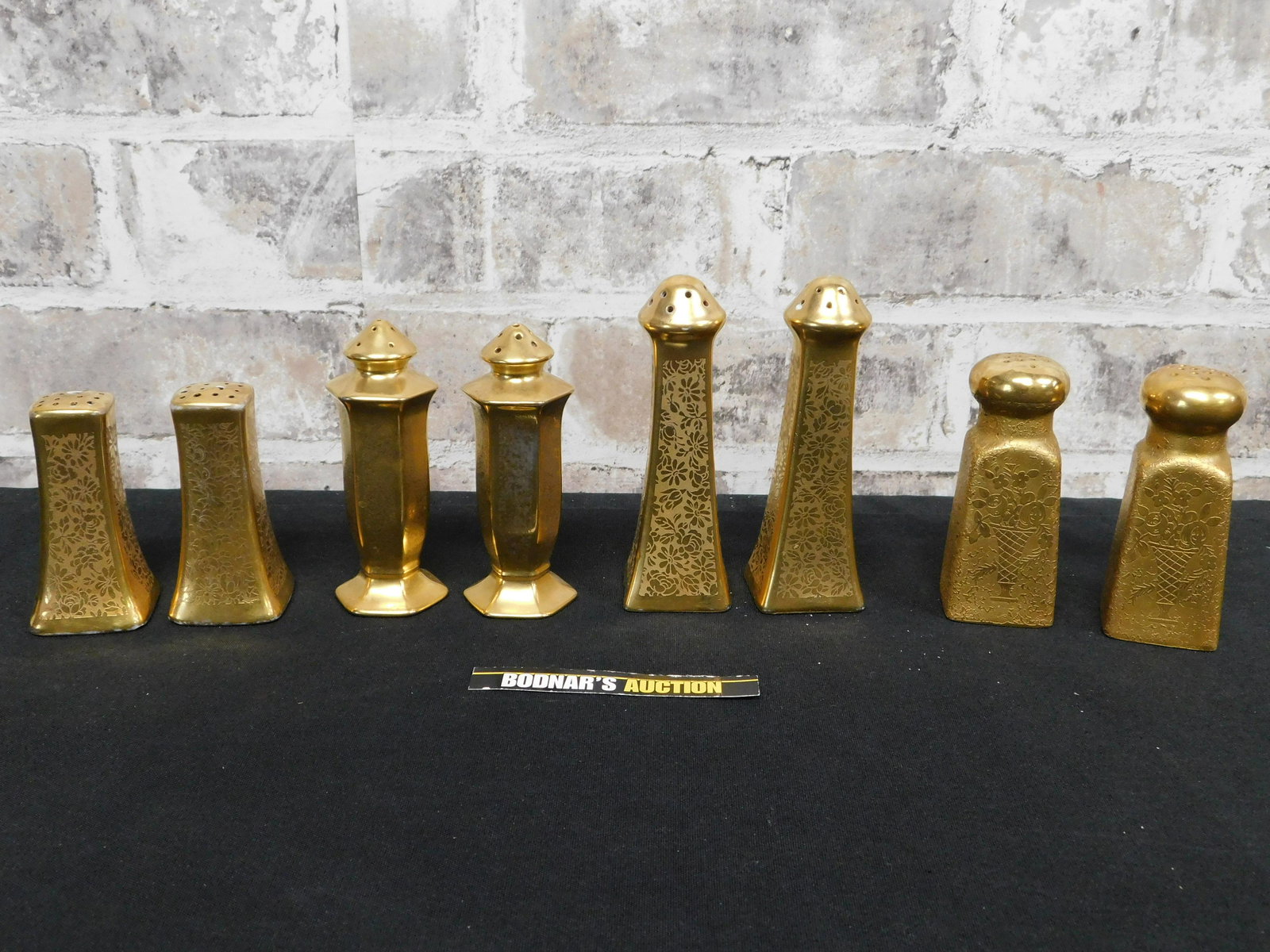 Set of 4 Pairs of Gold Encrusted Salt & Pepper Shakers (1 of 10)