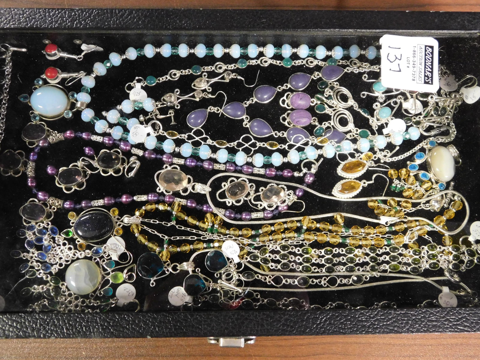 Lot of Natural Stone Jewelry (1 of 3)