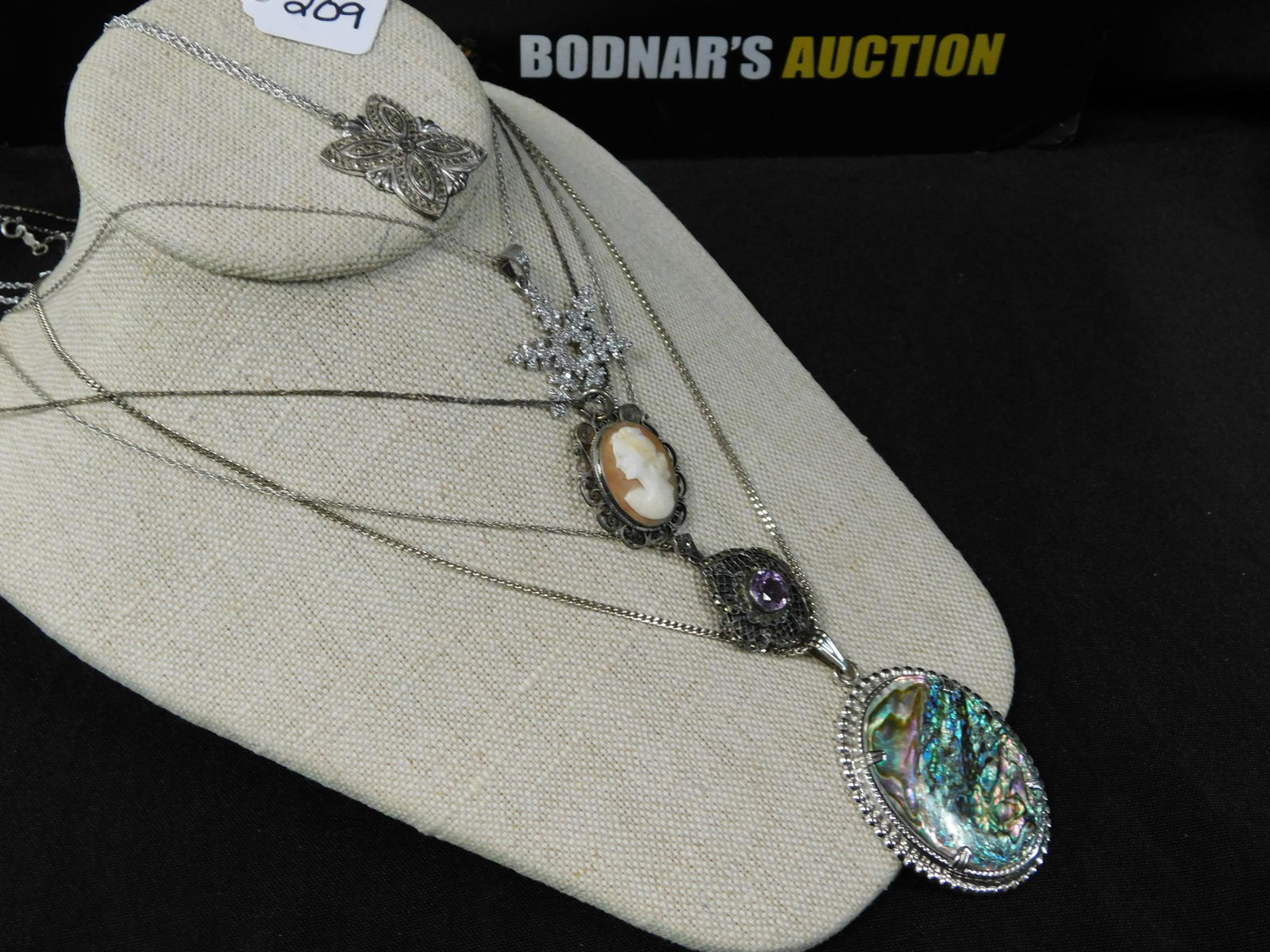 5 Sterling Silver Necklaces (1 of 7)