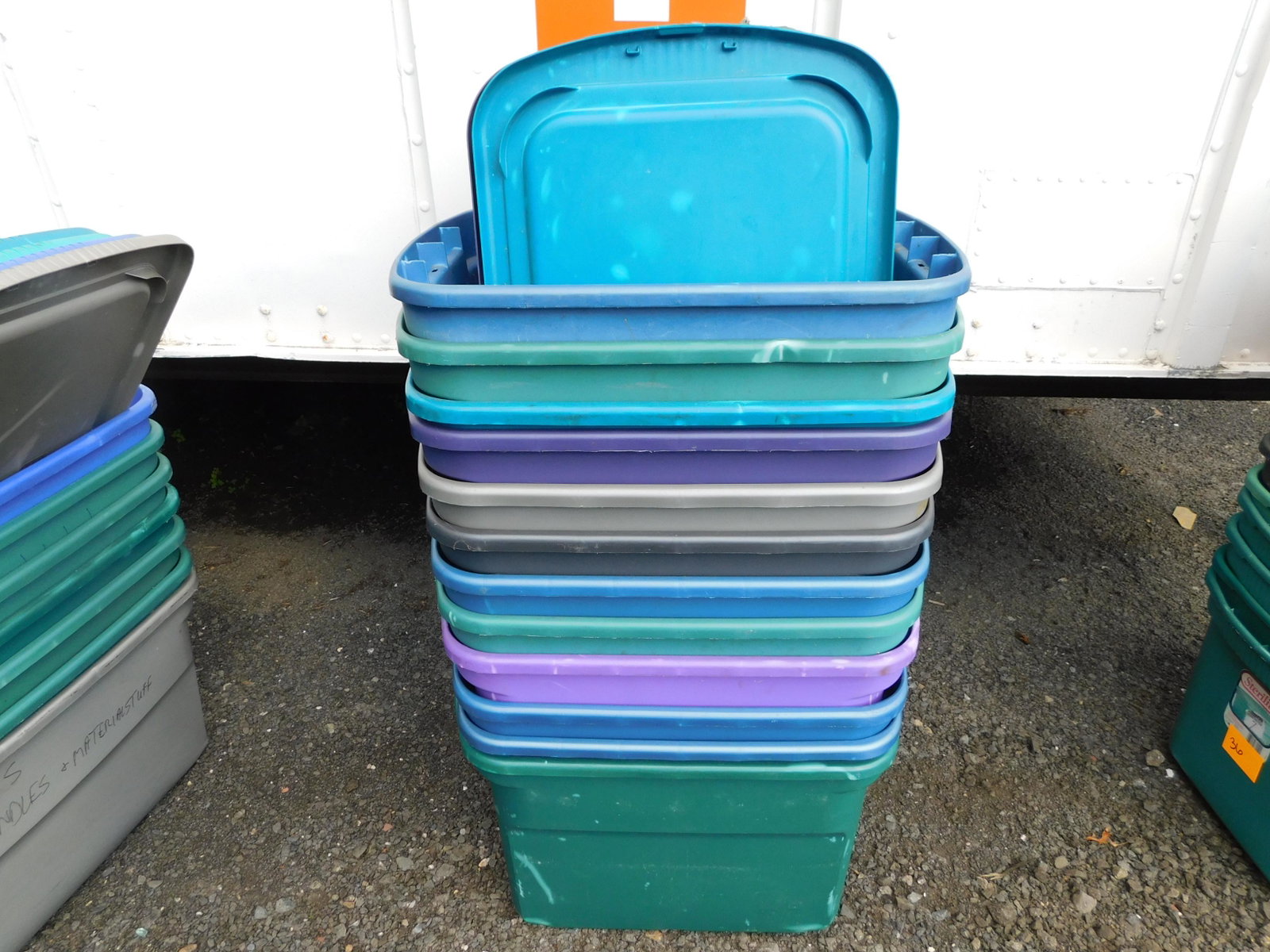 Lot of 12 Sterilite Tubs/Storage Bins: Lot of 12 Sterilite Tubs/Storage Bins. These tubs are in used condition. Some cracking - but still in good condition. They measure 16" x 16" x23" . All items must be paid for within 24 hours of the sa