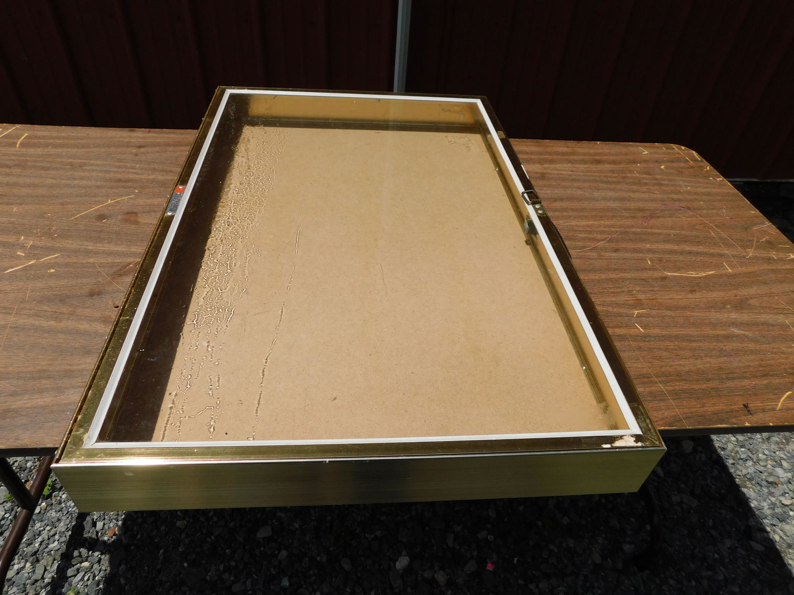 Table Top Traveling Jewelry Showcase (1 of 2)