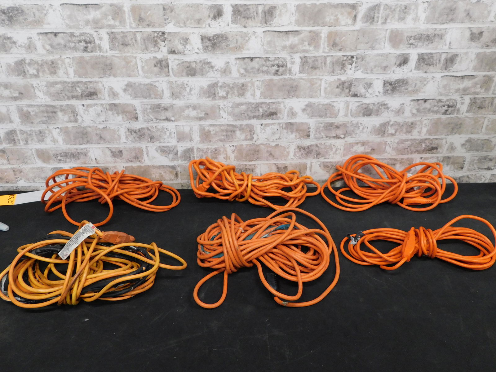 Lot of 6 Heavy Duty Extension Cords (1 of 4)