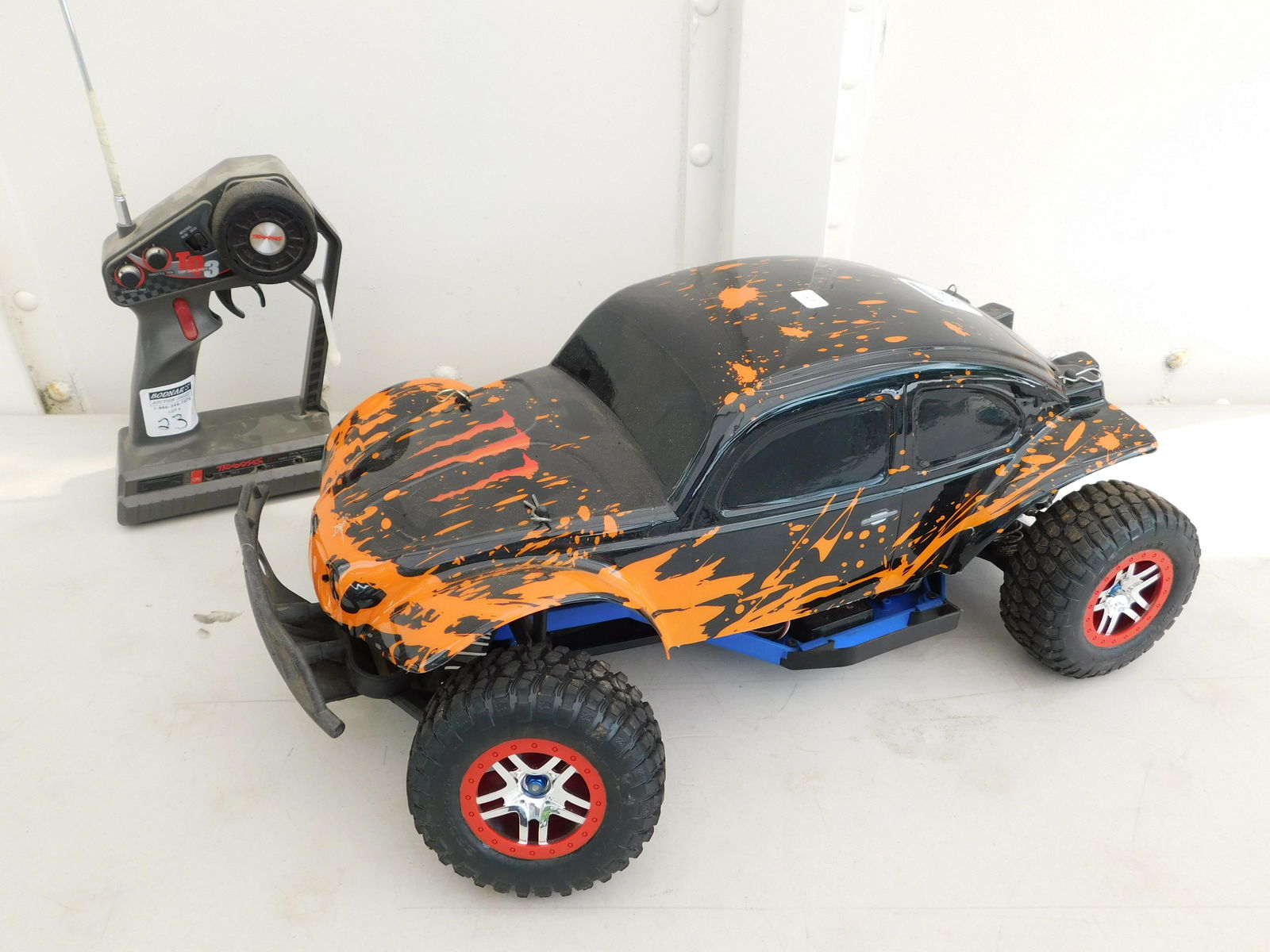 RC Racecar with Trasher Motor and VW Body (1 of 9)