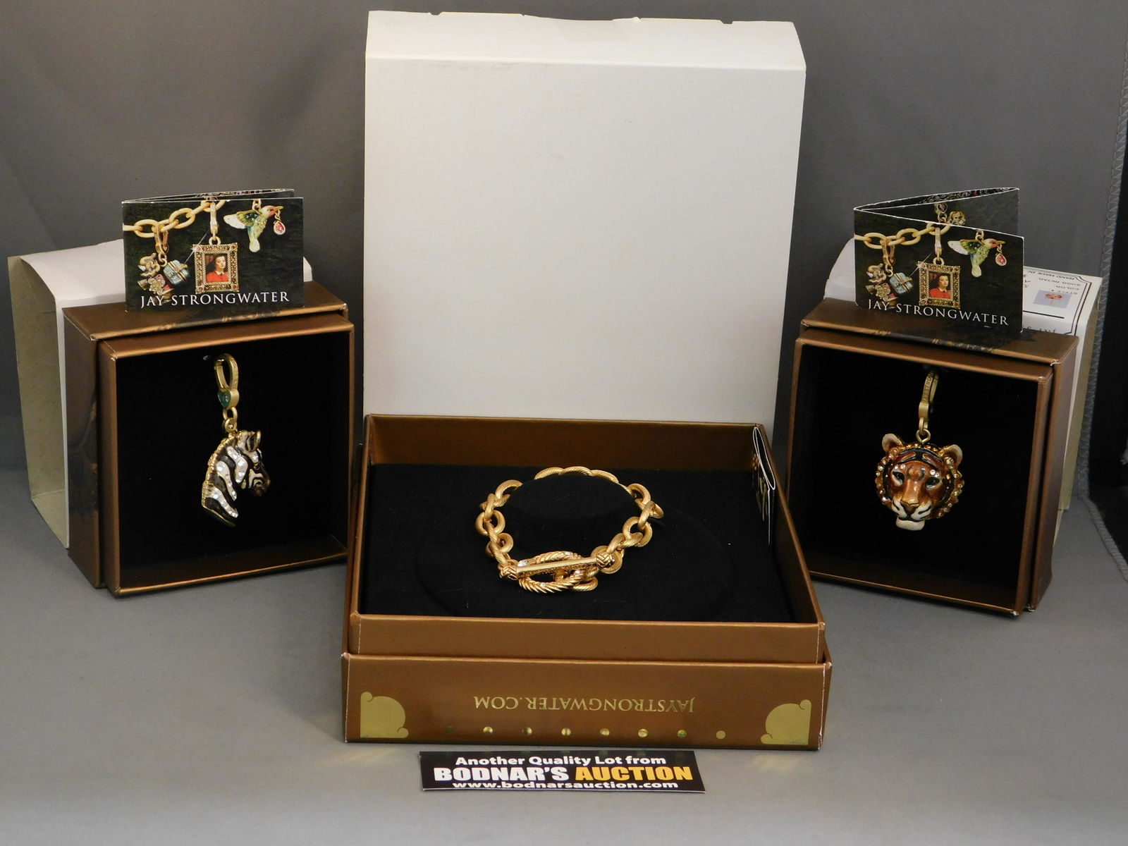 Jay Strongwater Rhodes Bracelet with Zebra and Peacock (1 of 7)