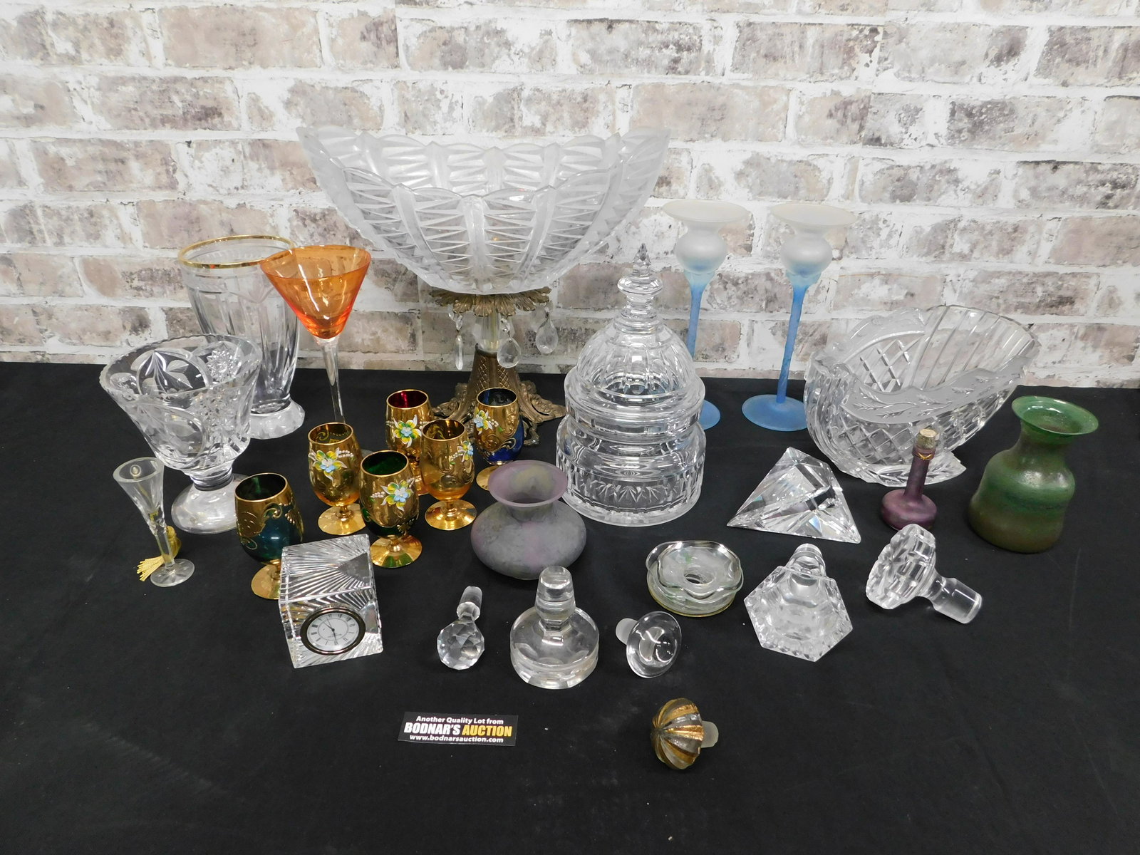 Box Lot of Glassware including Murano (1 of 8)
