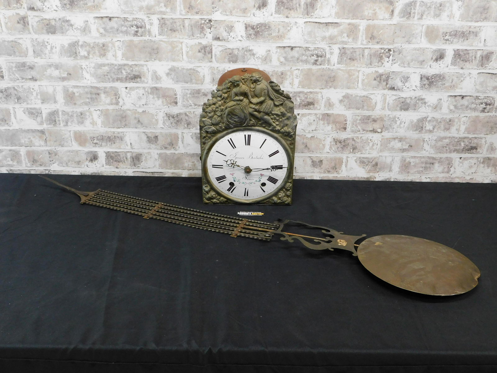 Wag on the Wall Grandfather Clock (1 of 5)