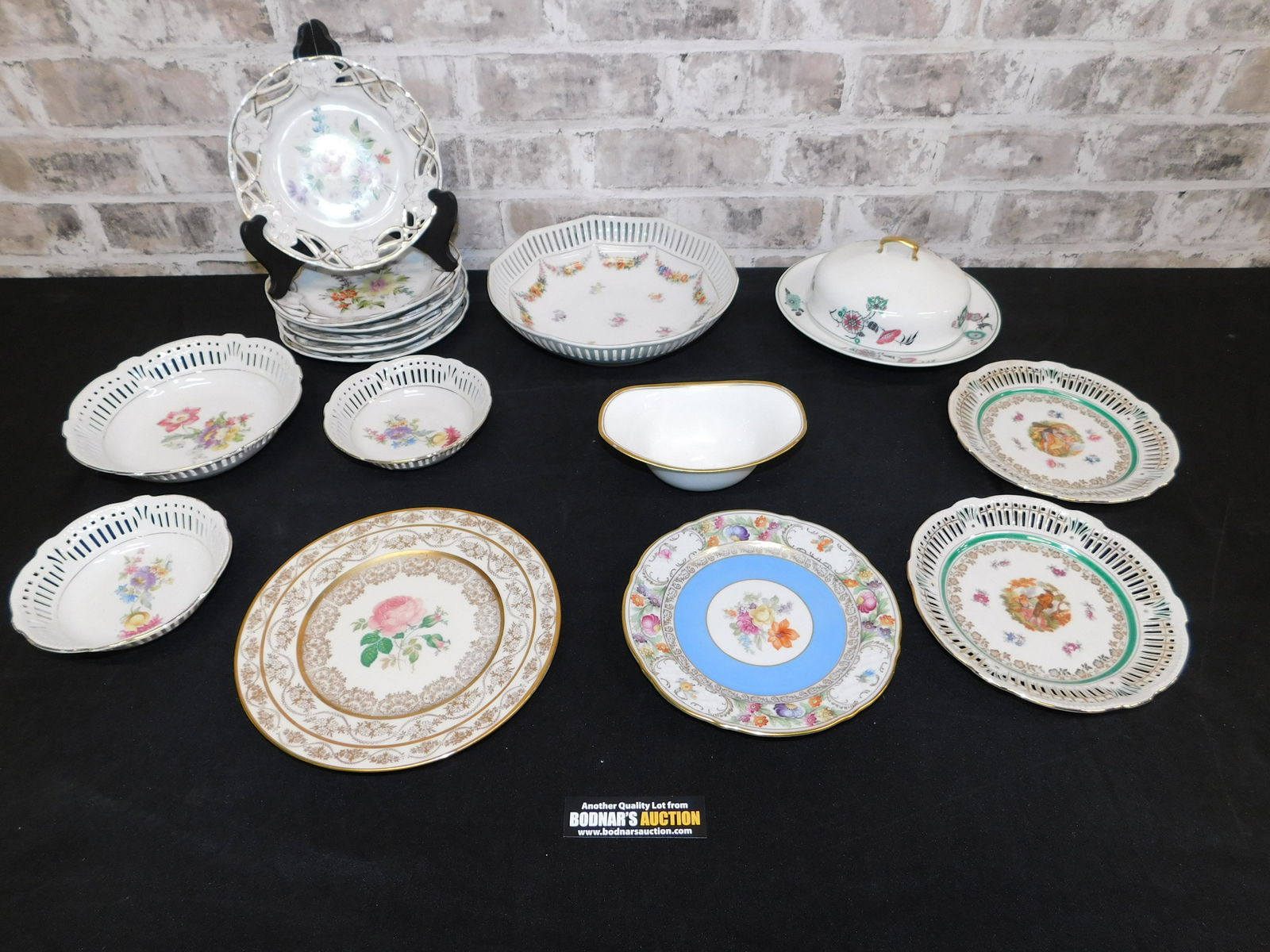 Group Lot of Fine Porcelain (1 of 8)