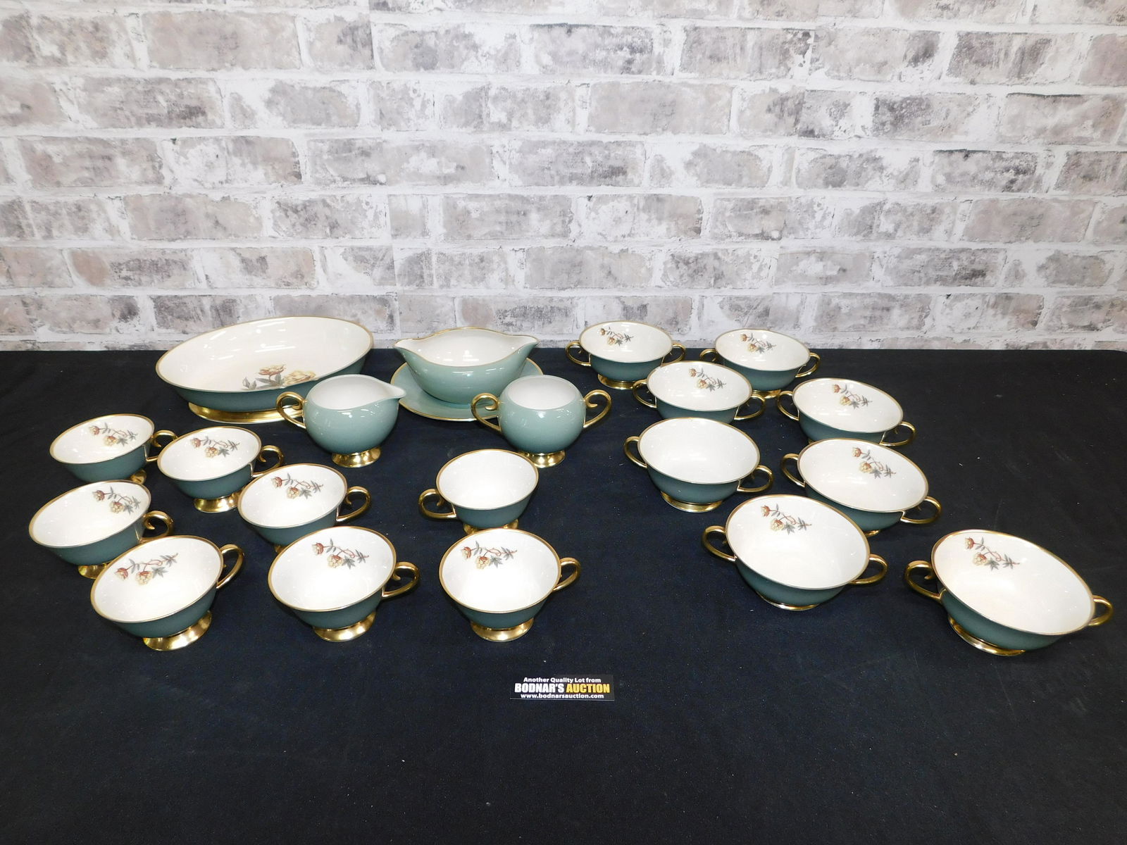 Box Lot of California Pottery Dinnerware (1 of 8)