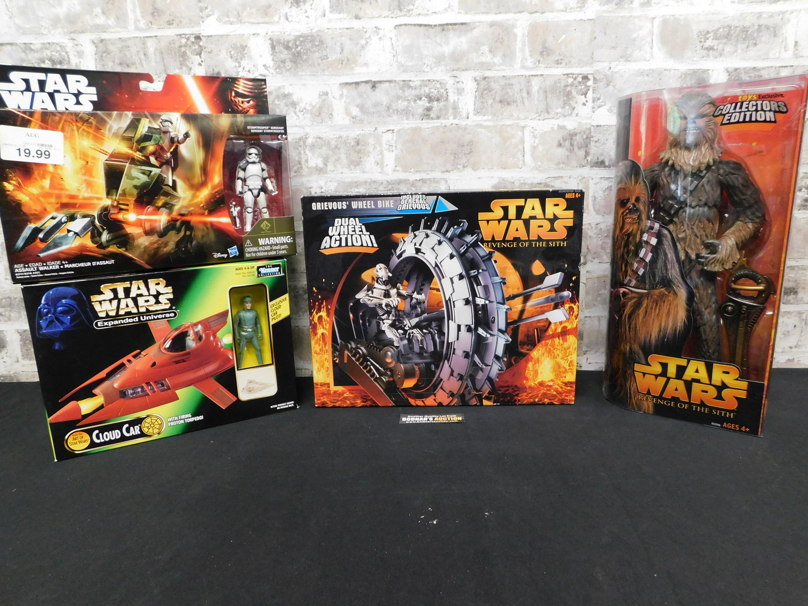 Star Wars Figures and Vehicles Lot (1 of 5)
