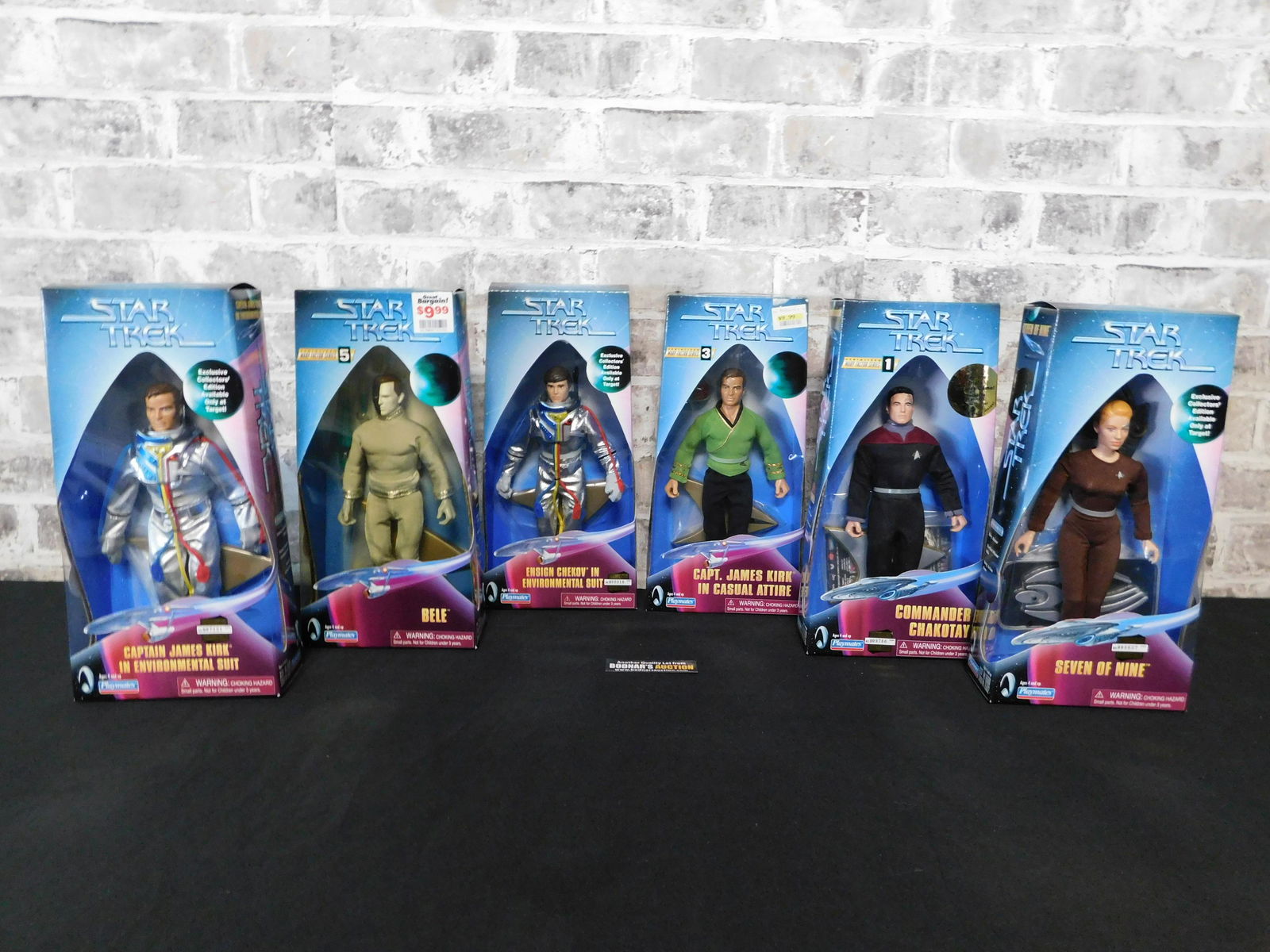 Star Trek Playmates Action Figure Lot of 6: Star Trek Playmates Action Figure Lot of 6. Included in this lot are Captain James Kirk in Environmental Suit, Bele, Captain James Kirk in Casual Attire, Commander Chakotay, Ensign Chekov in Environme