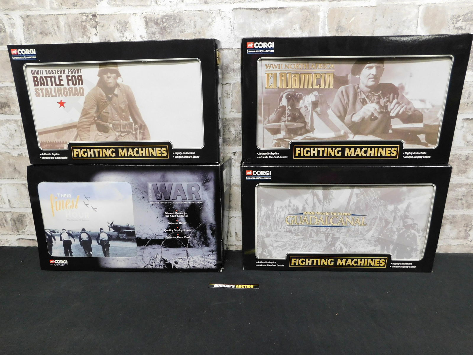 Lot of 4 Corgi Diecast Military Sets (1 of 10)