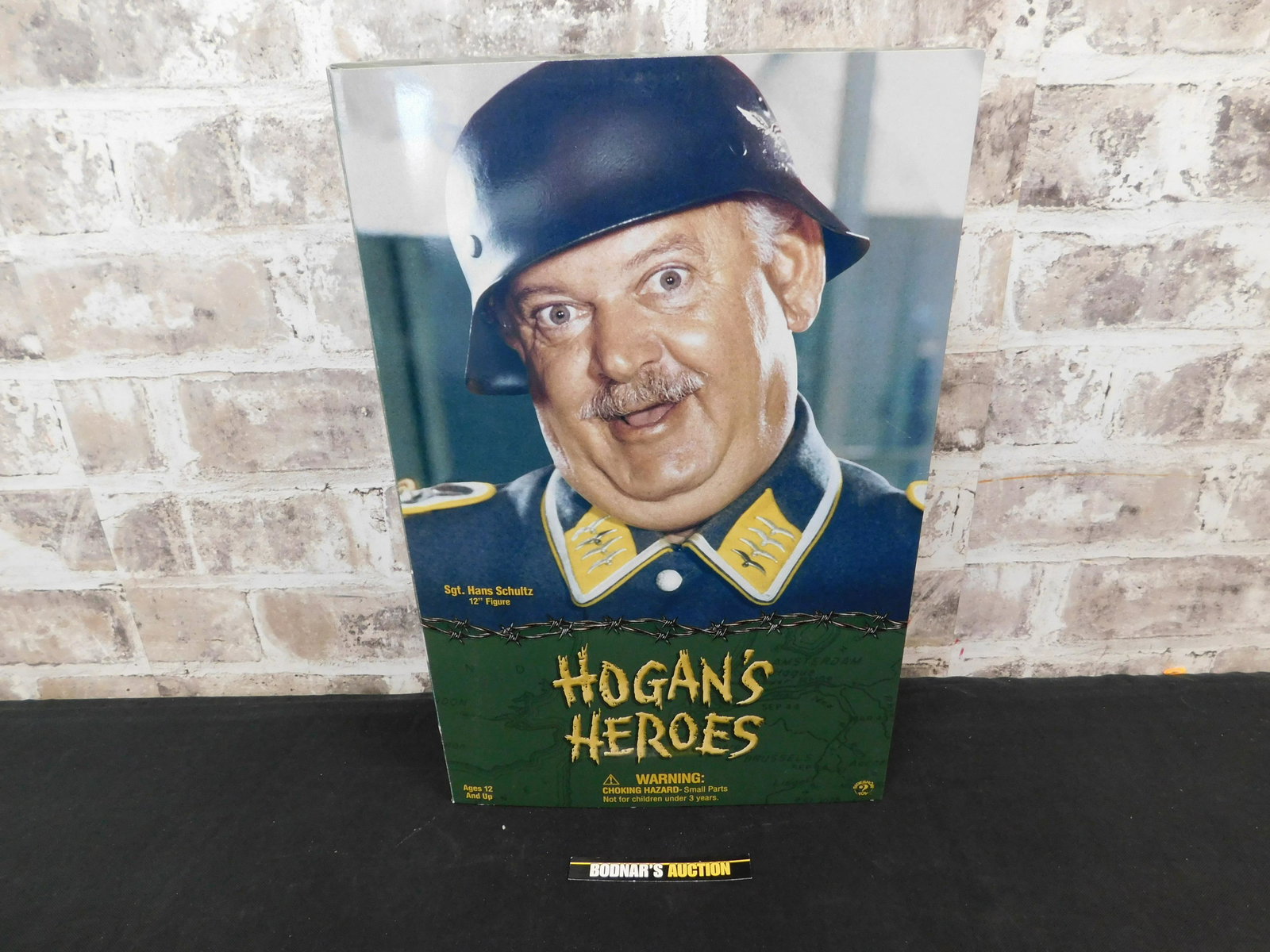 Hogan's Heroes Sgt. Hans Schultz Figure - Sideshow (1 of 3)