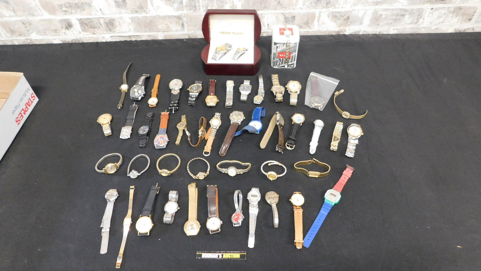 Lot of Various Vintage Watches including Trump Plaza (1 of 8)