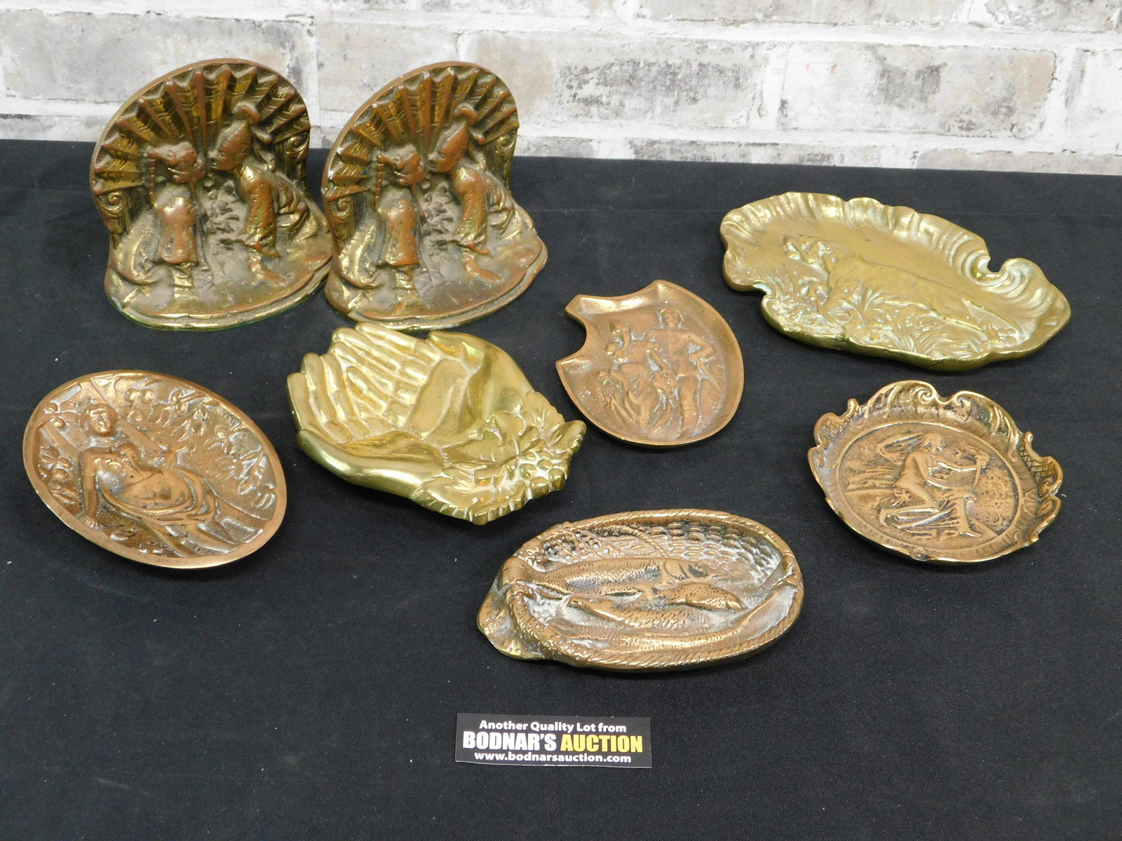 Lot of Brassware (1 of 5)