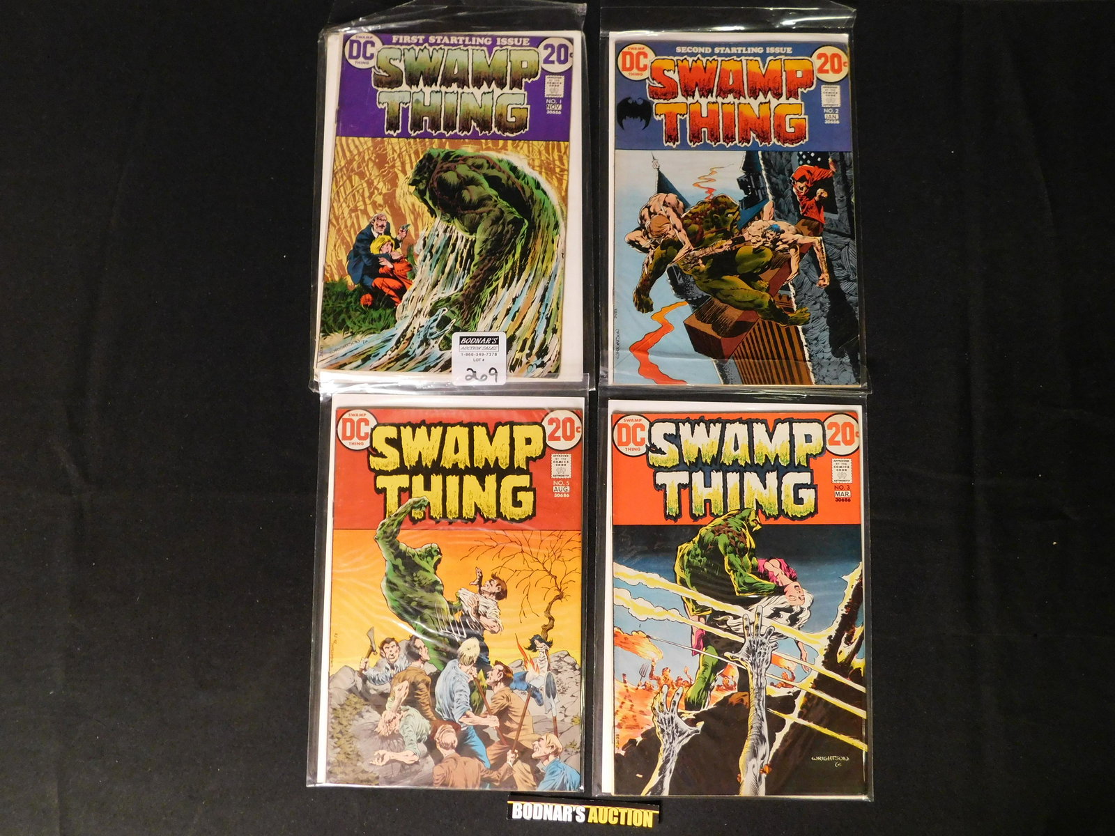 Lot of DC Swamp Thing Comics including #1 (1 of 5)