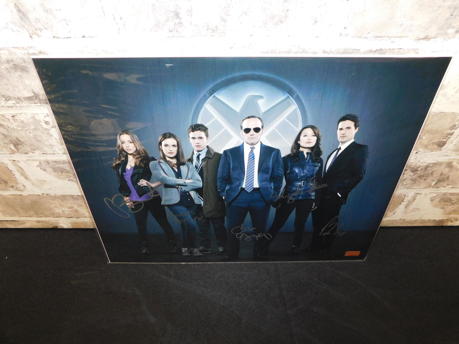 Autographed Agents of Shield Photo (1 of 8)
