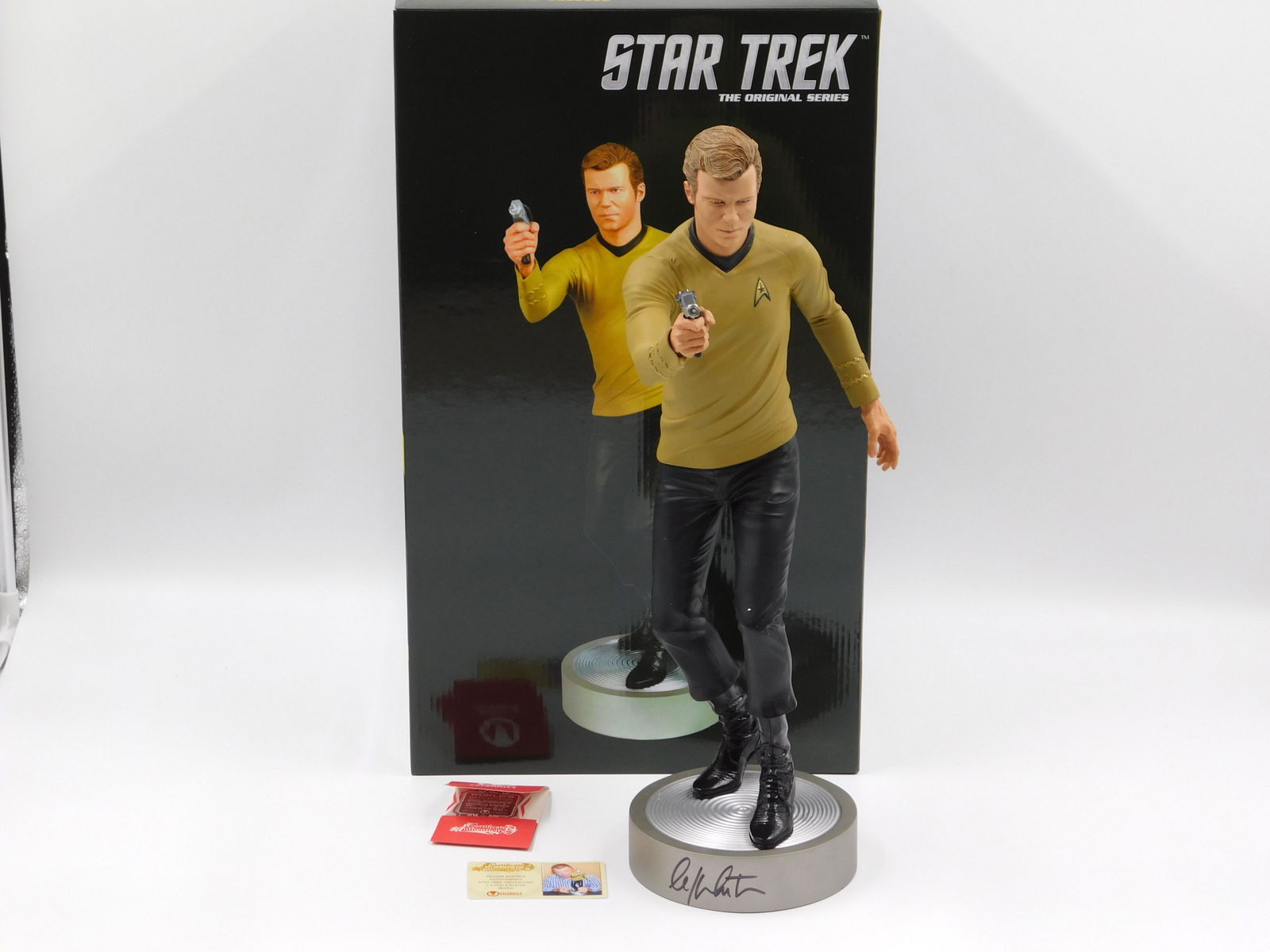 Star Trek Captain Kirk Autographed Statue (1 of 5)