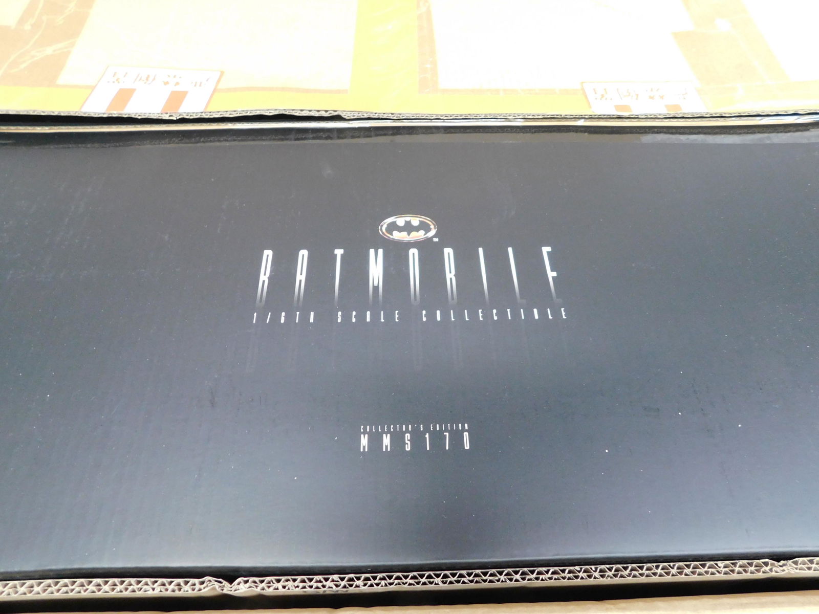 Hot Toys 1:6 Scale Collectible 89 Batmobile (1 of 5)