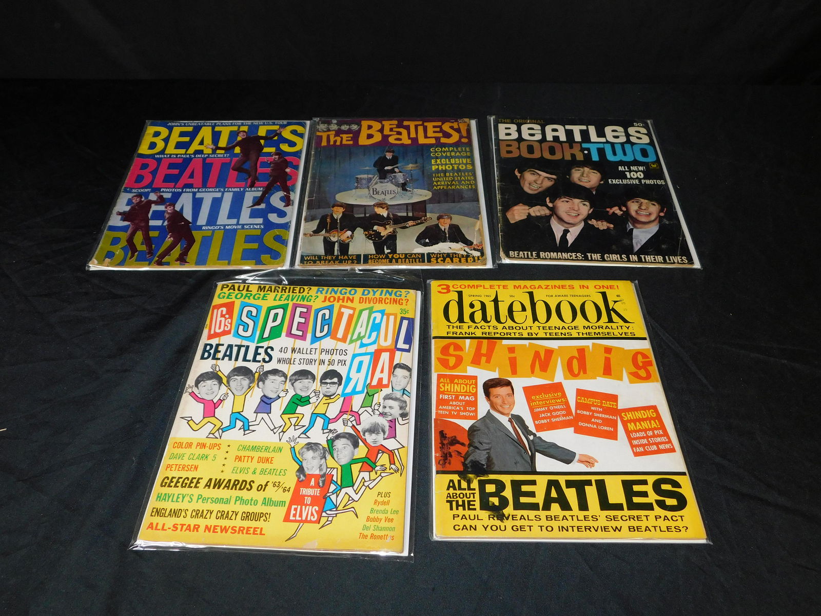 Lot of 5 Beatles Magazines (1 of 1)