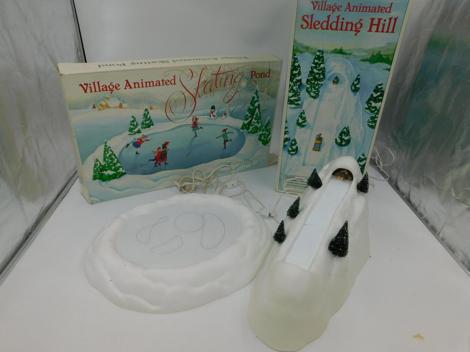 Dept. 56 Animated Sled and Skating Rink (1 of 6)