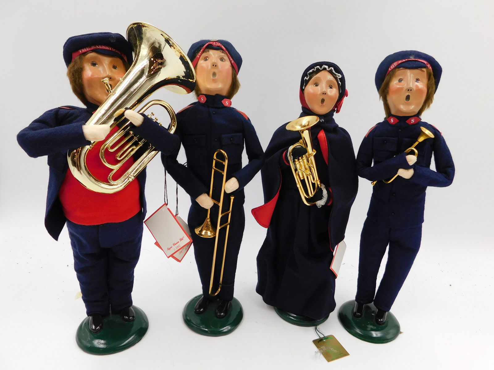 Byers Choice Salvation Army Lot of 4 (1 of 3)