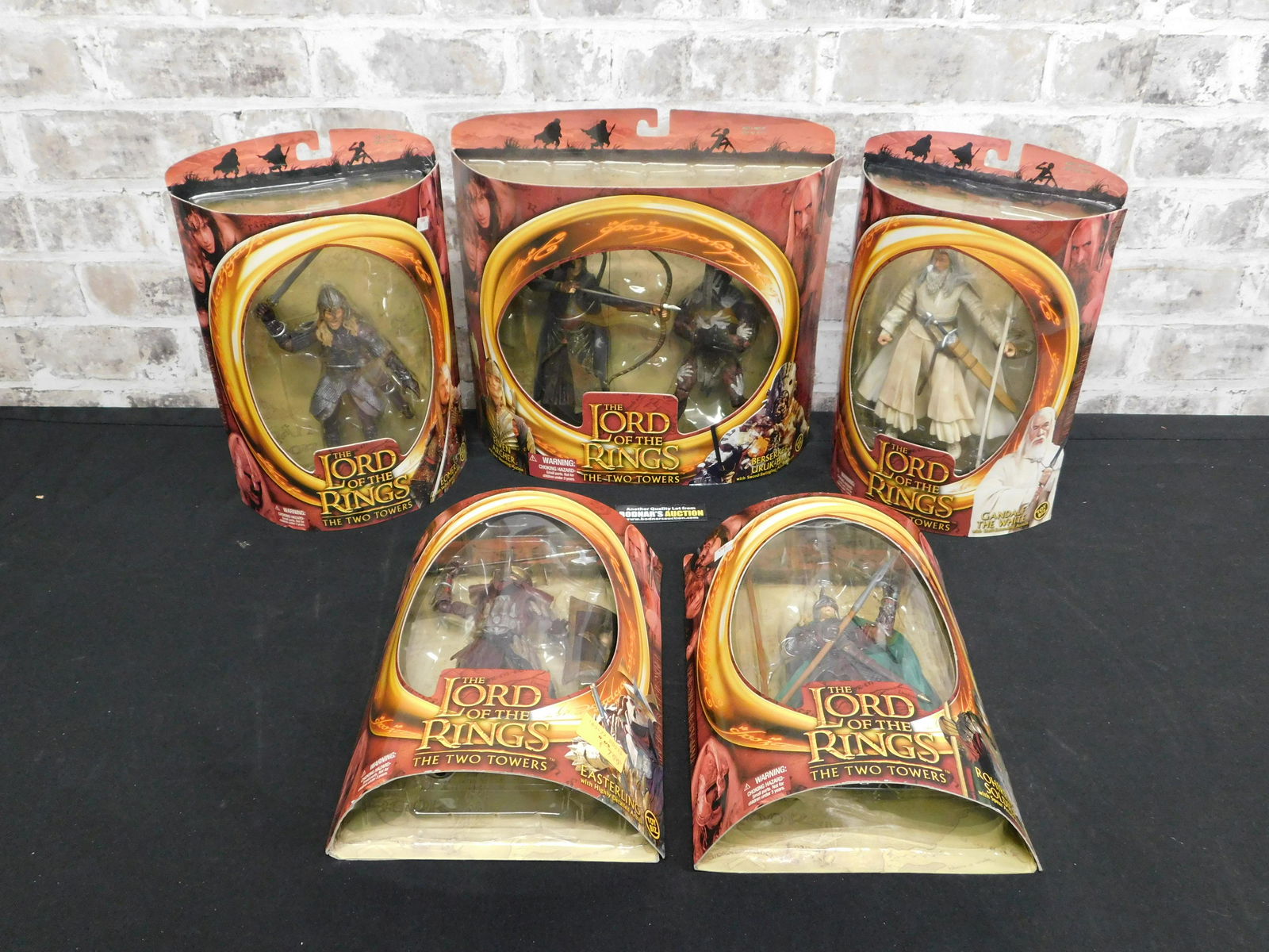 Lot of LOTR Action Figures (1 of 7)