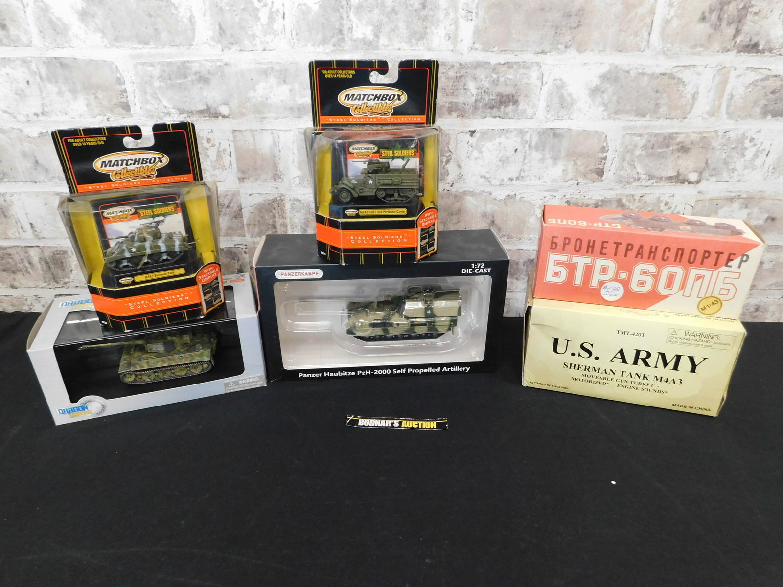Lot of Military Tanks: Lot of Military Tanks including Matchbox, Dragon, and More. Please read the terms and conditions. This sale will be broadcast live on sale day with full descriptions of each lot being sold, as well as