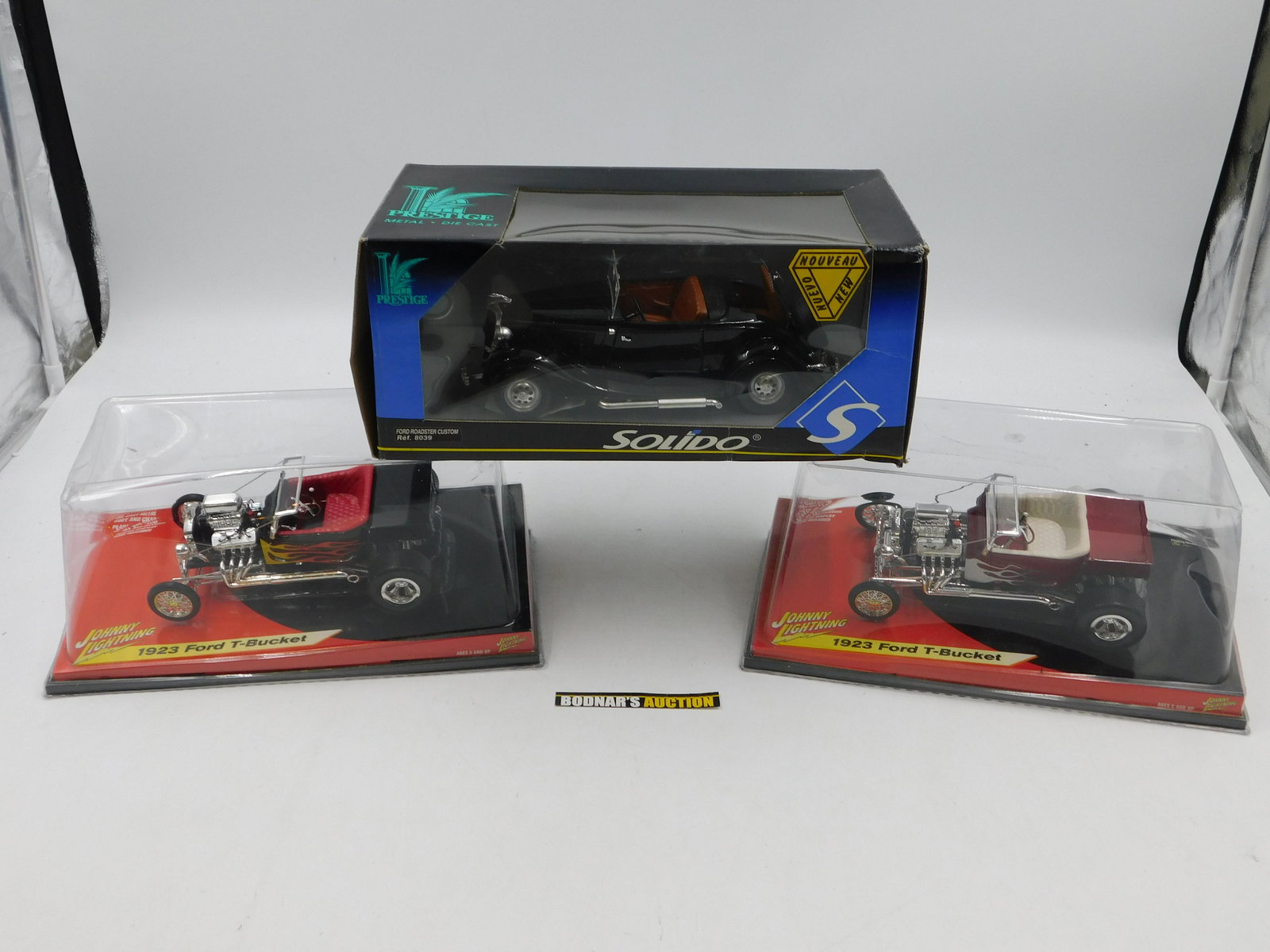 Lot of 3 1:18 Scale Diecast - Johnny Lightning and (1 of 5)