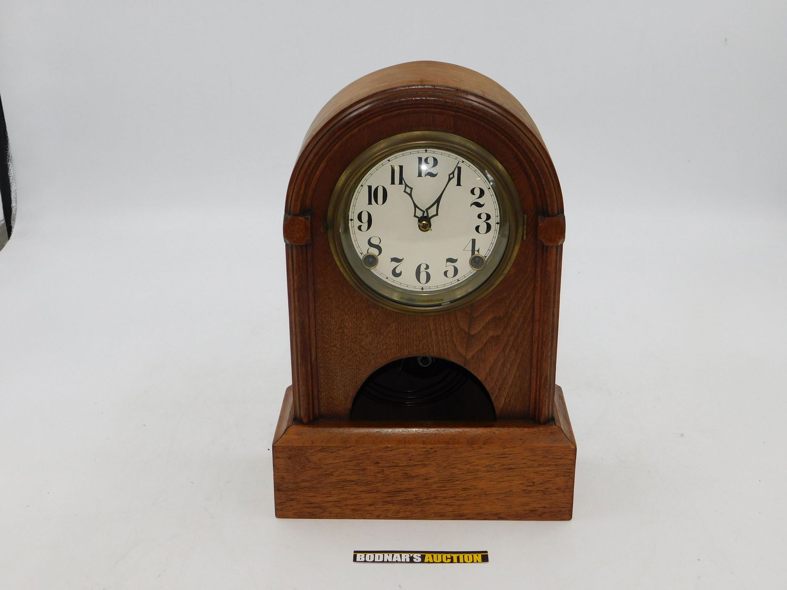 Victorian Shelf Clock (1 of 8)