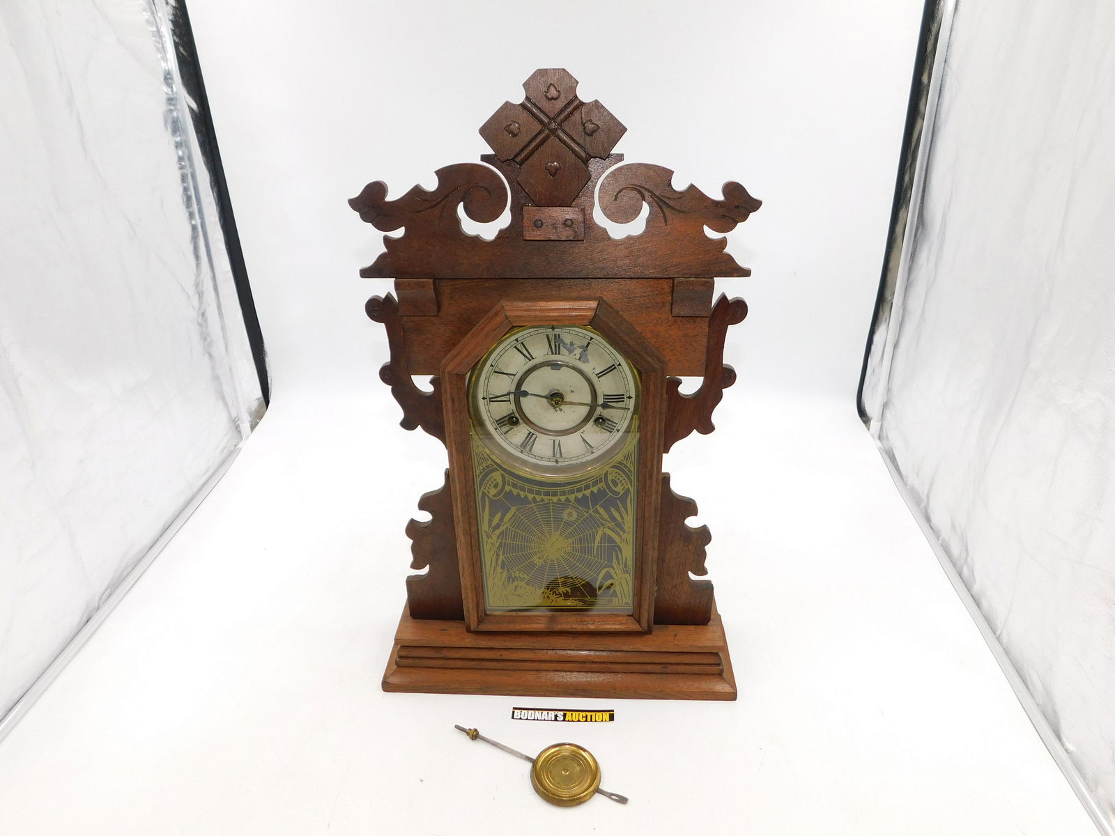 Victorian Shelf Clock (1 of 10)