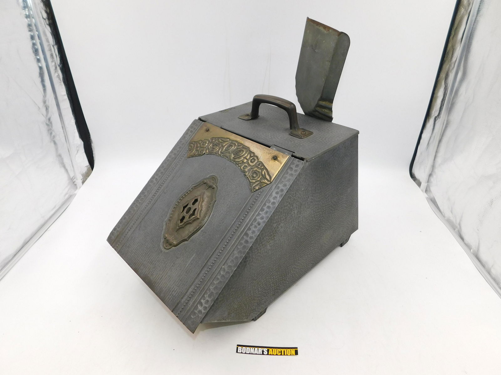 Arts and Crafts Style Hand Hammered Coal Scuttle (1 of 9)