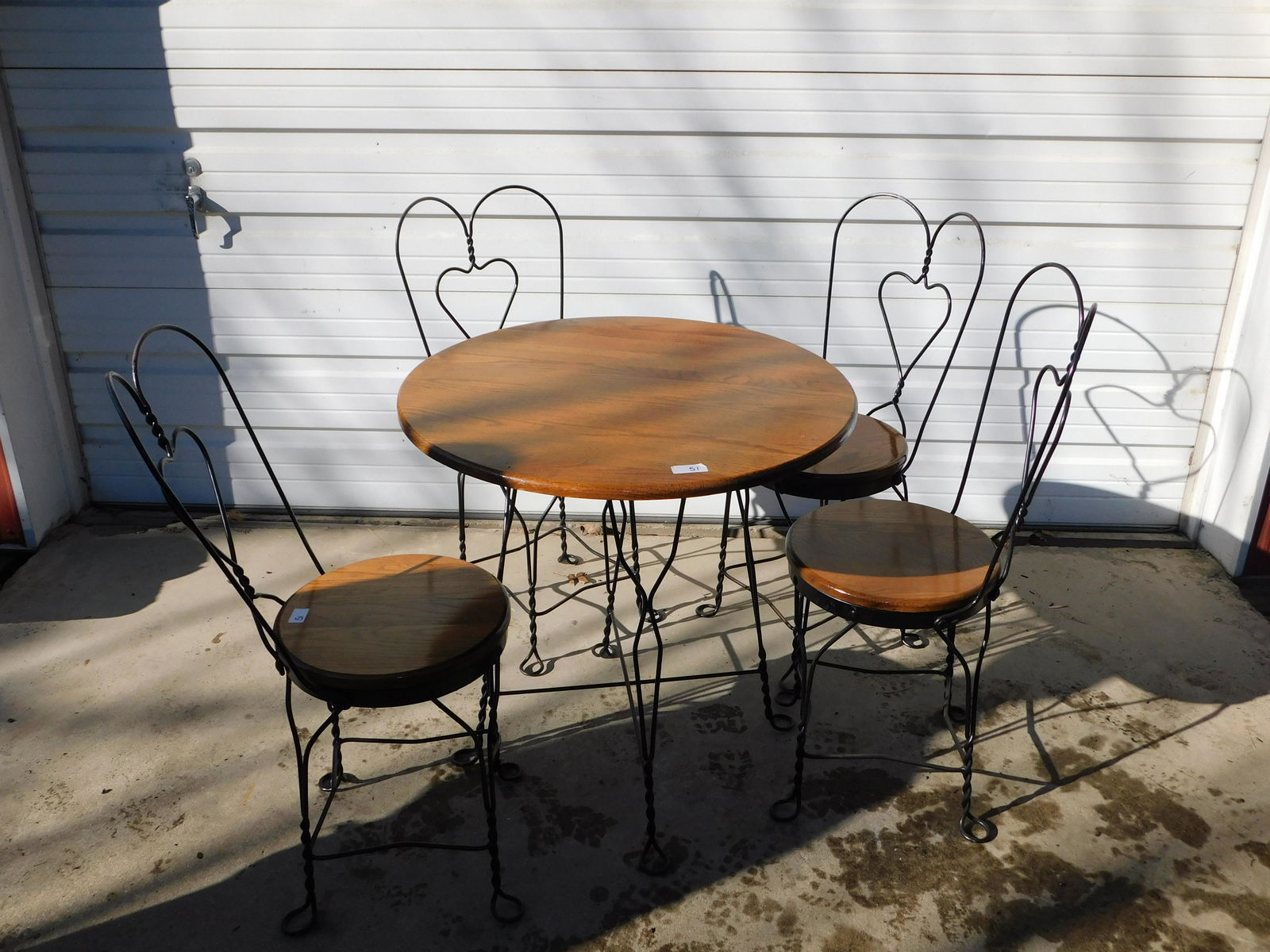 Ice Cream Parlor Set (1 of 3)