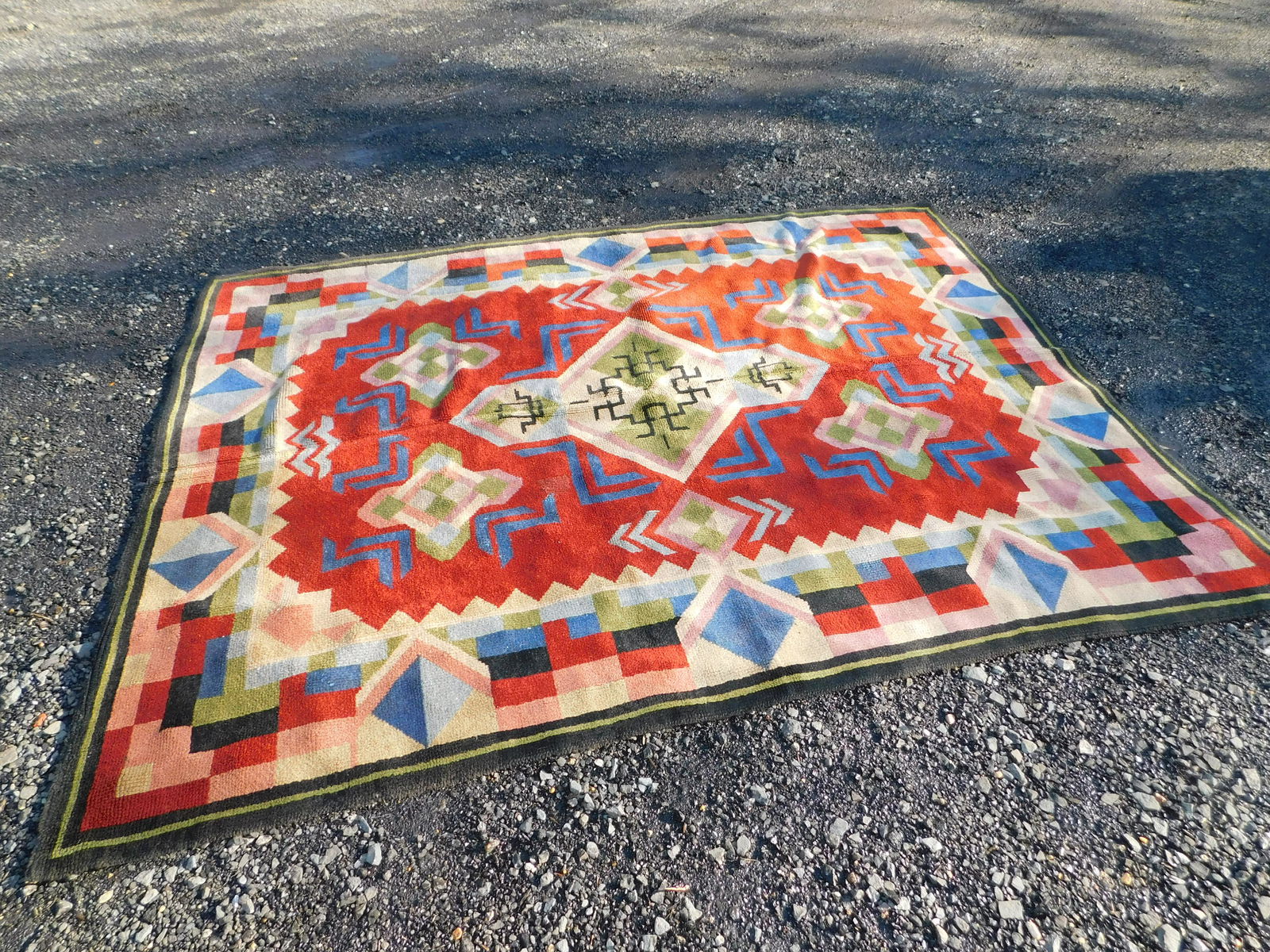 Semi Antique Hook Rug (1 of 5)