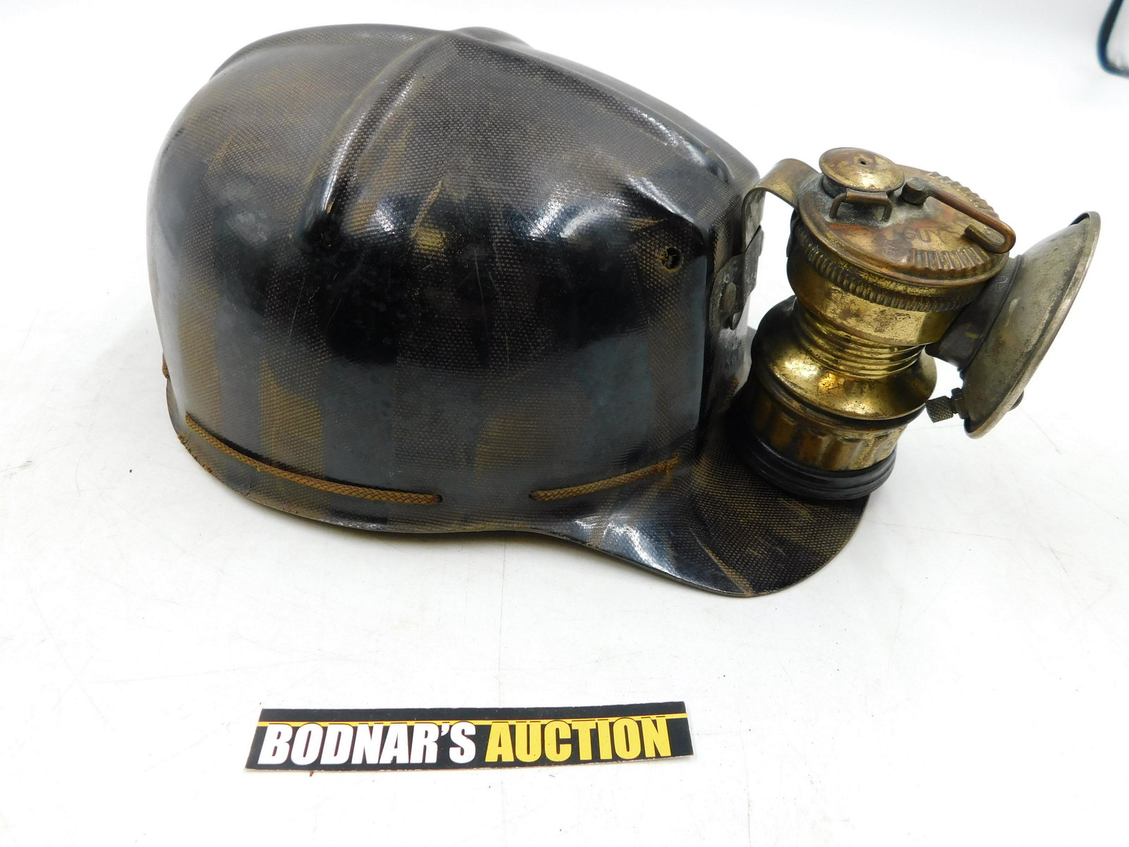 Antique Miners Hat with Guy's Dropper Oil Lamp (1 of 7)