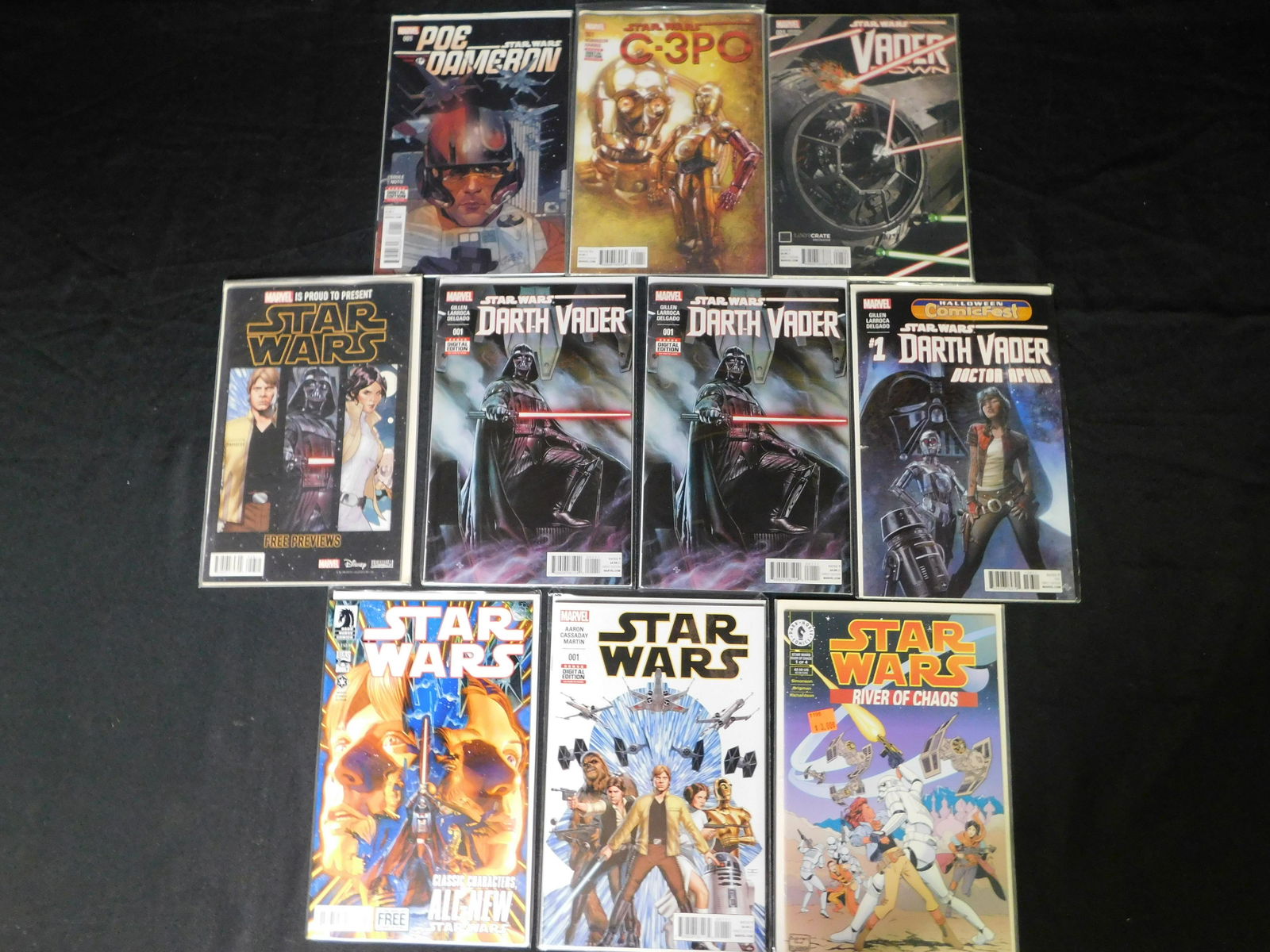 Lot of 10 Star Wars Comic Books (1 of 1)