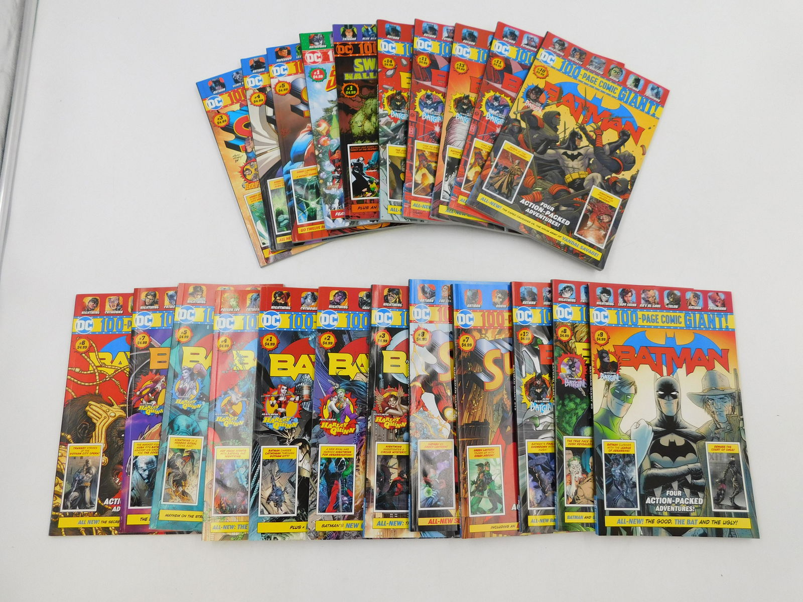Lot of 22 DC 100 Page Comic Giant (1 of 3)