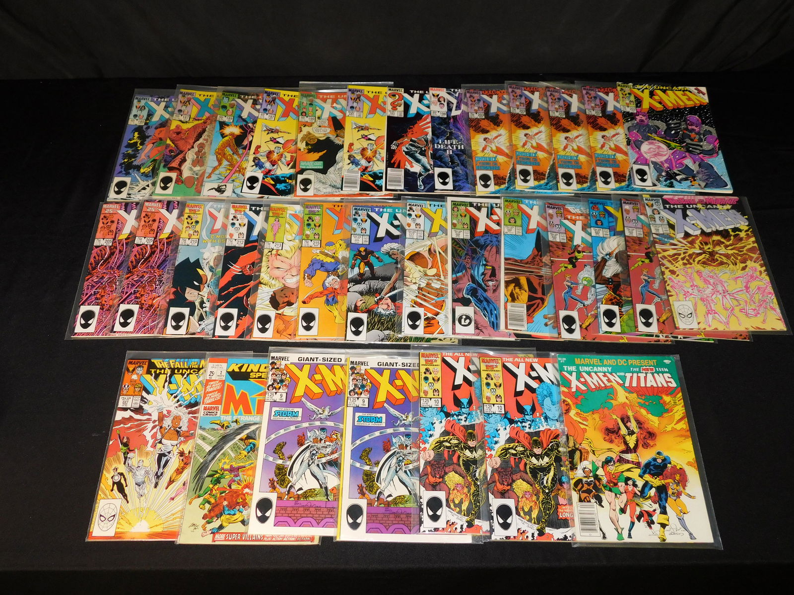 Lot of 34 Uncanny X-Men Comics (1 of 4)