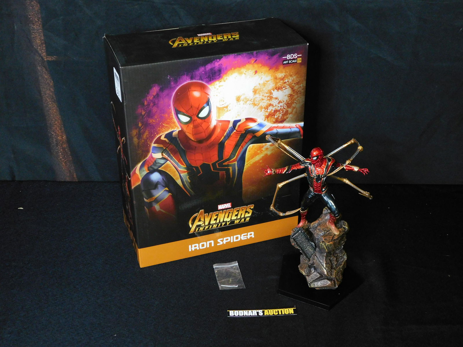 Marvel Avengers Infinity War Iron Spider Statue (1 of 12)