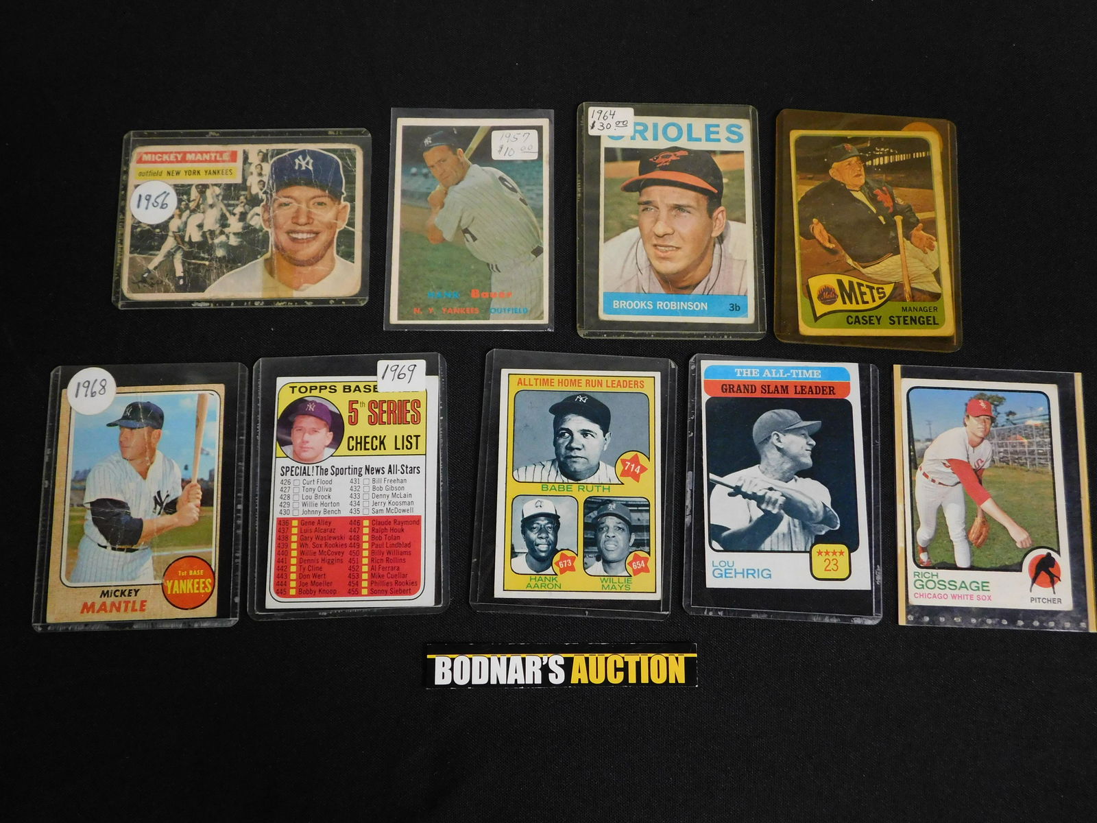 Lot of 9 Vintage Baseball Cards including Mickey Mantle (1 of 2)