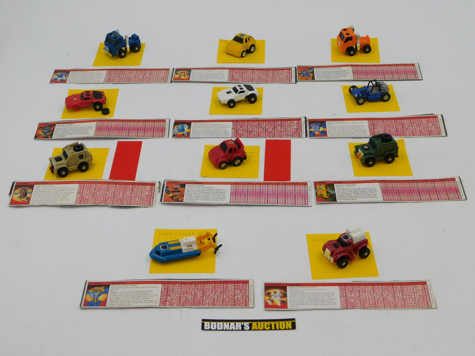 Lot of 11 G1 Autobot Transformers (1 of 12)