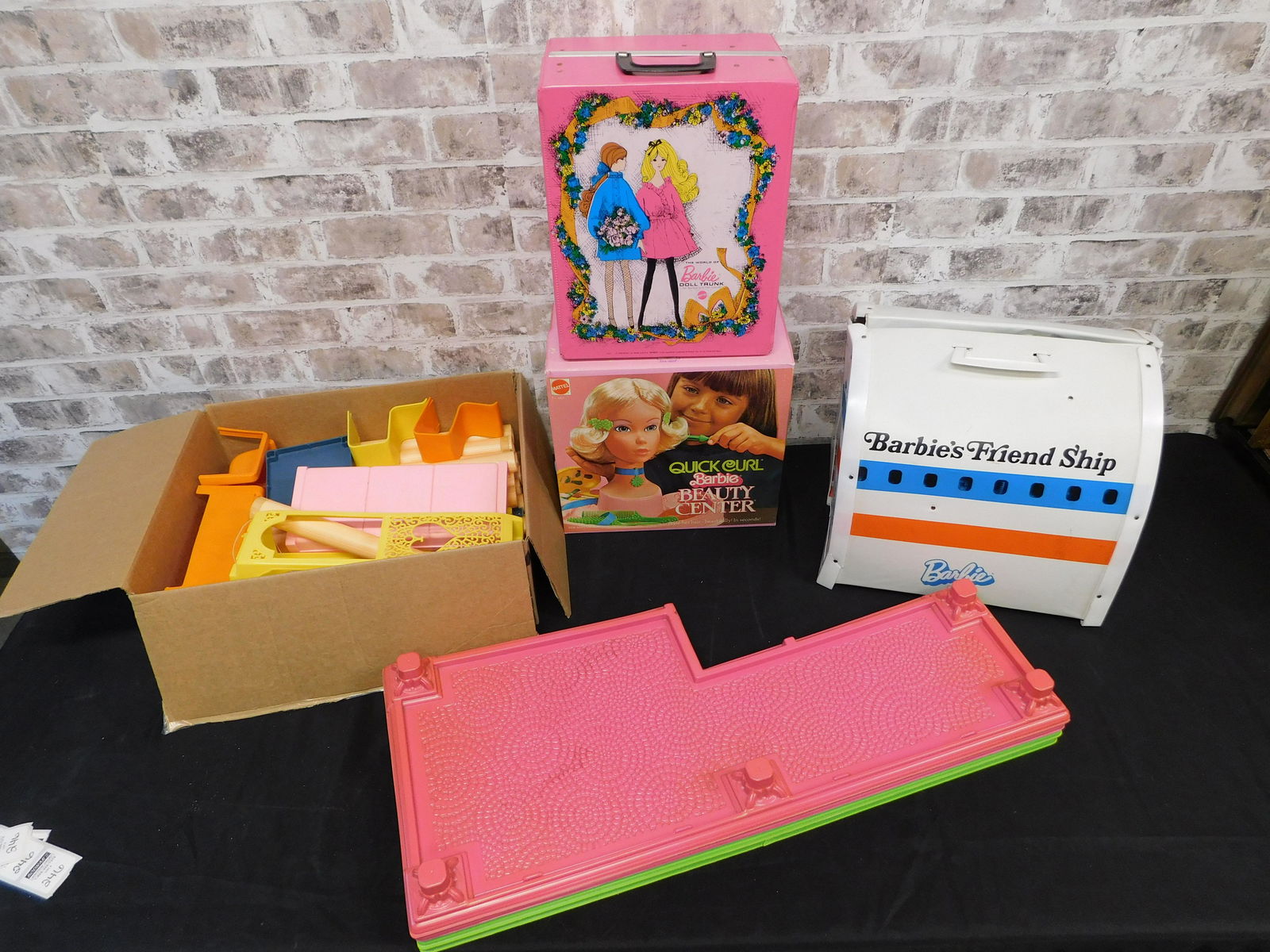 Lot of Barbie Items (1 of 12)