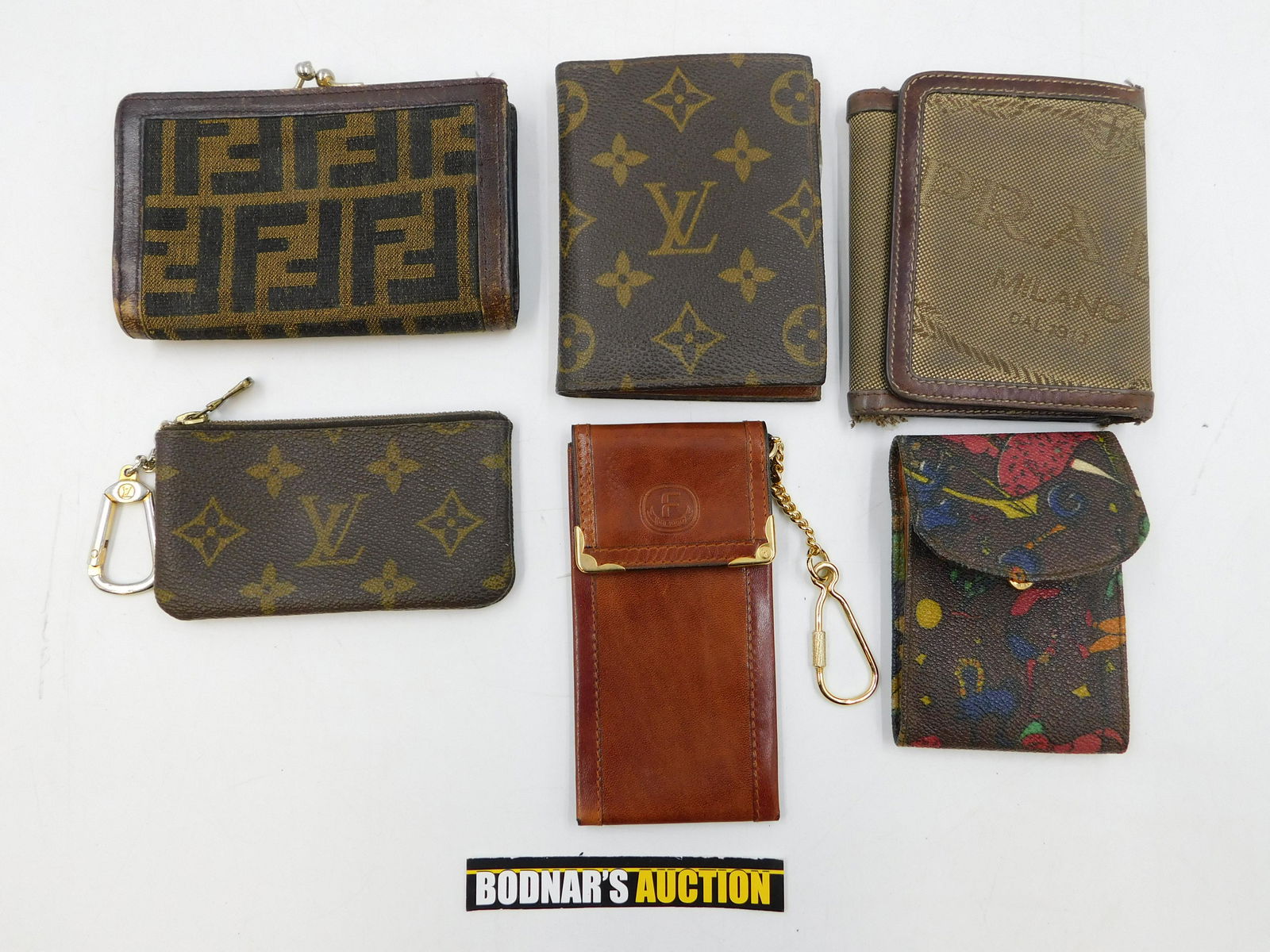 Lot of Wallets/Keyholders (1 of 4)