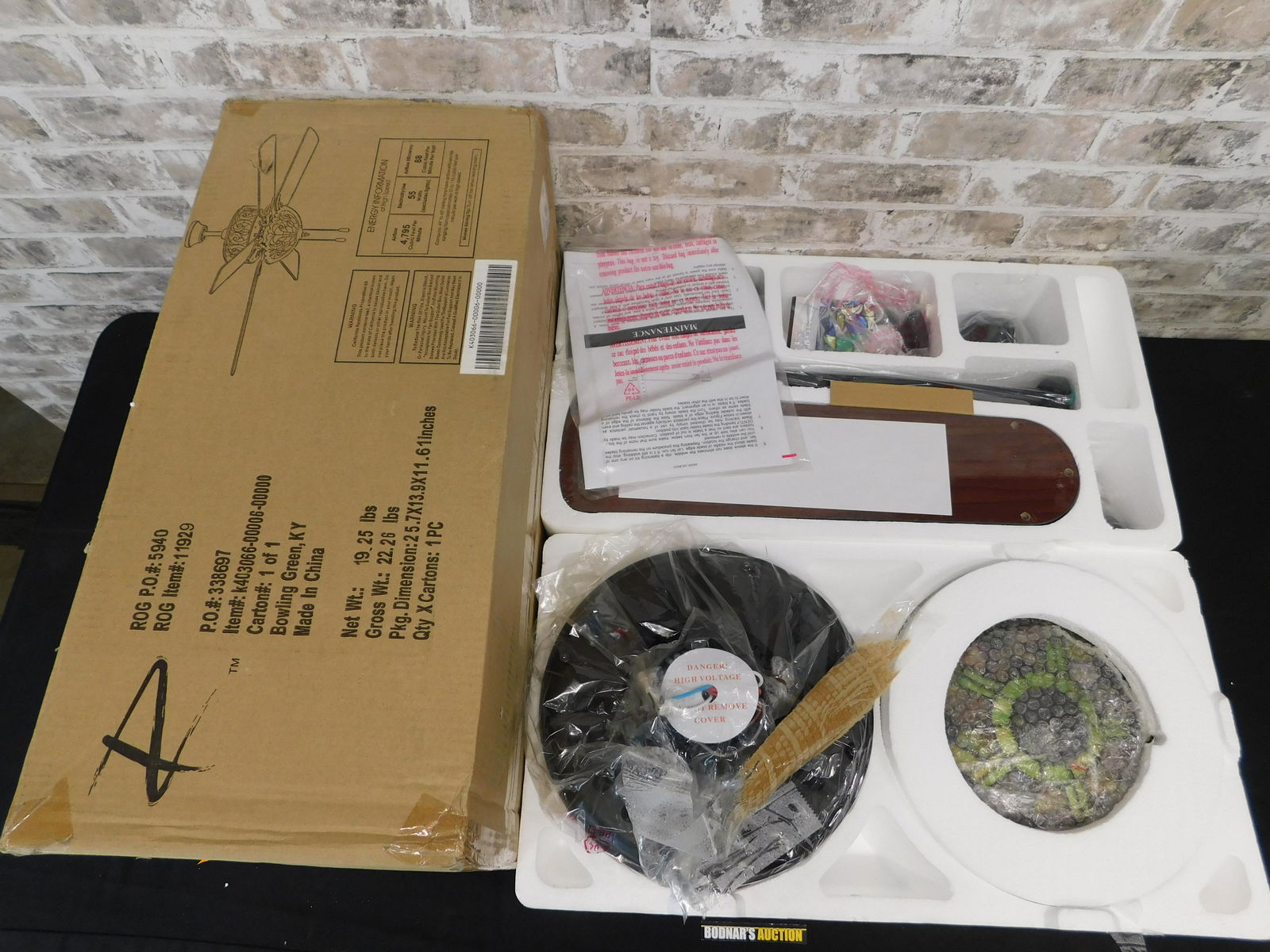 River of Goods Stained Glass Ceiling Fan (1 of 8)