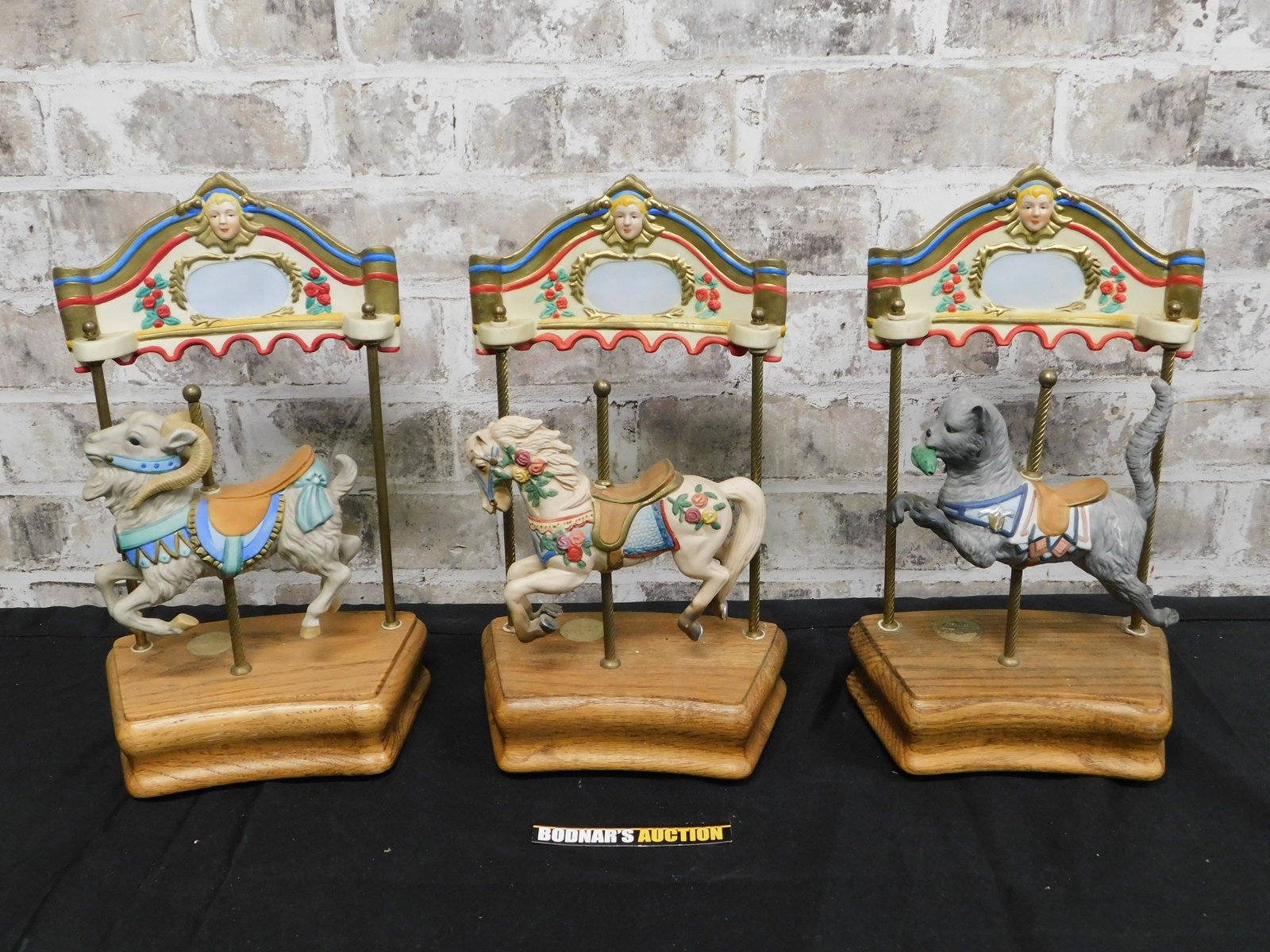 Lot of 3 Carousel Horse Musical Figures (1 of 9)