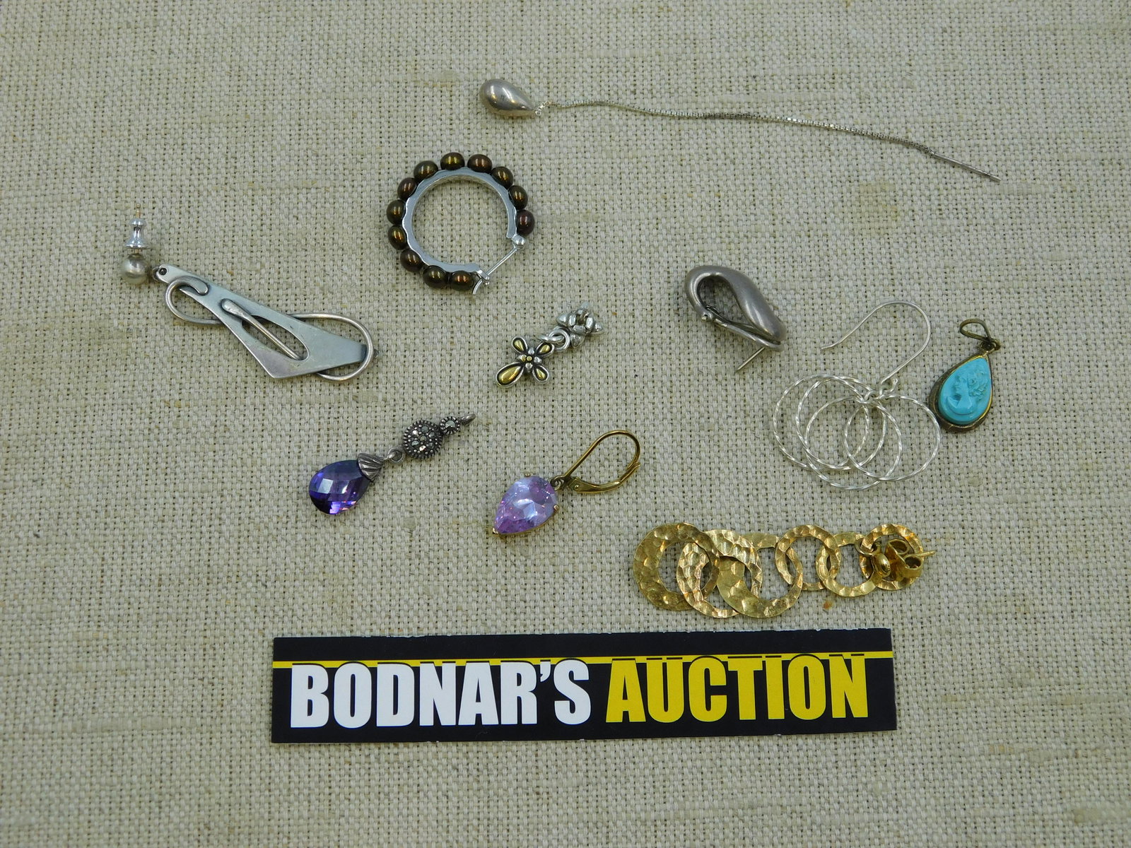 Lot of Scrap Sterling Silver (1 of 3)